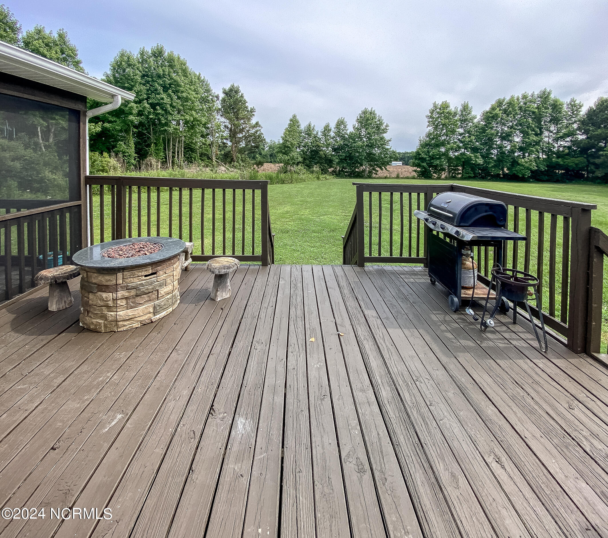 134 S Lou Sawyer Road