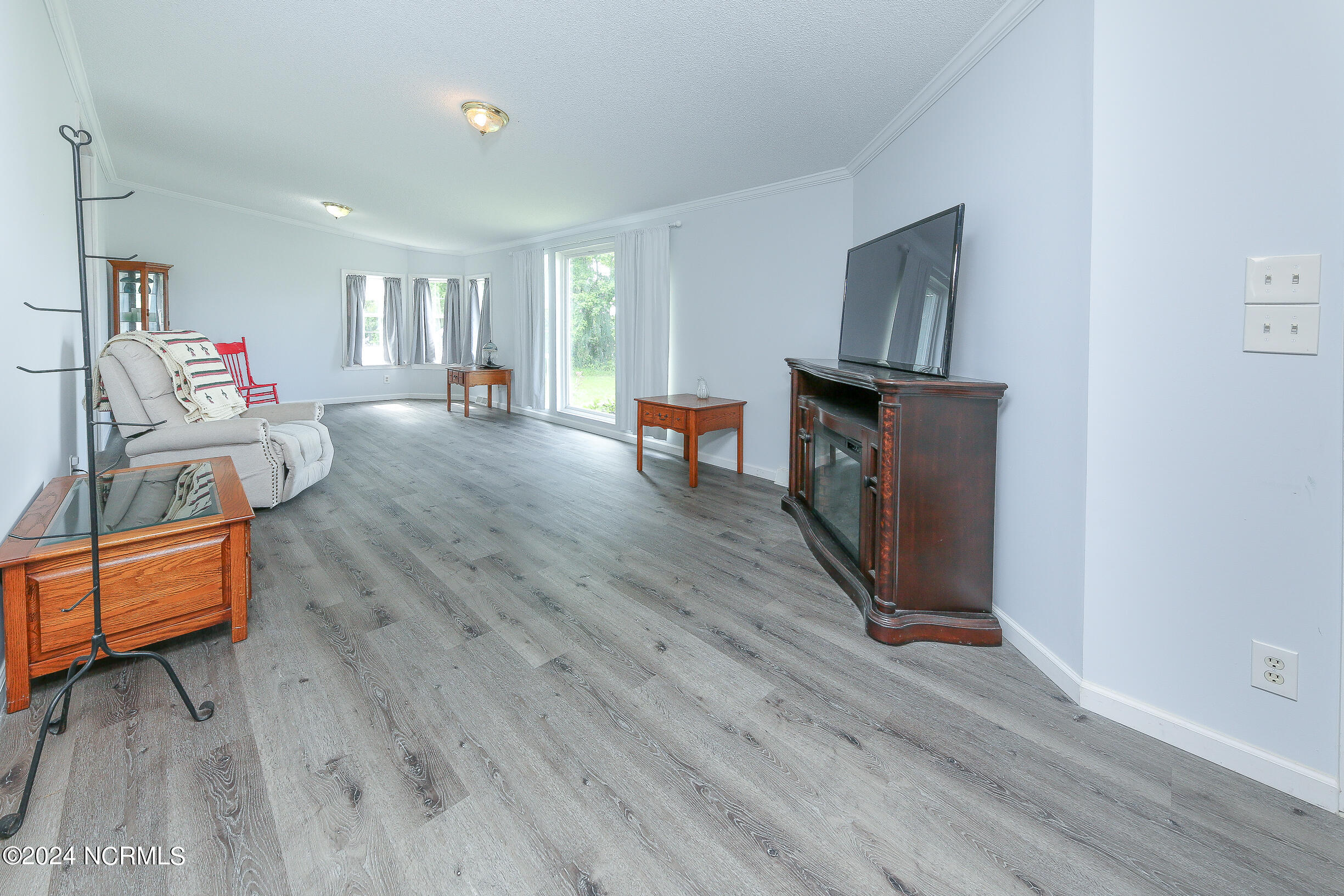 134 S Lou Sawyer Road