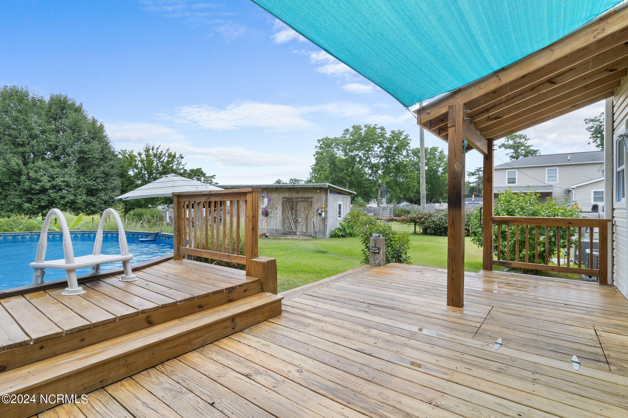 1359 Waterlily Road
