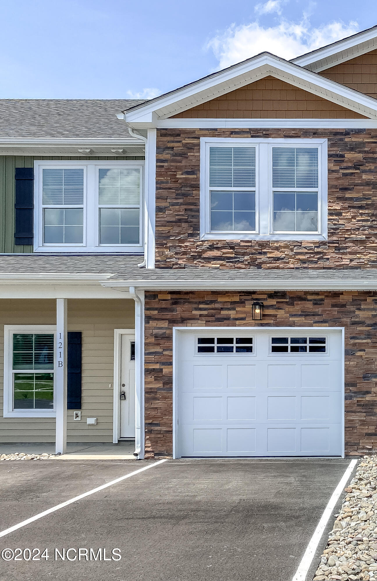 121 Moyock Landing Drive B Lot 2