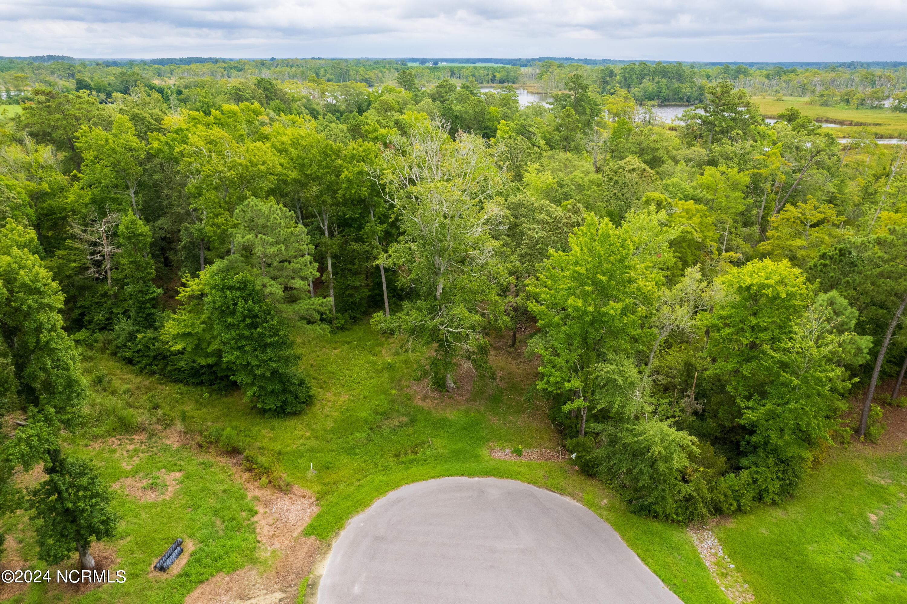 114 Bay Roads Lane