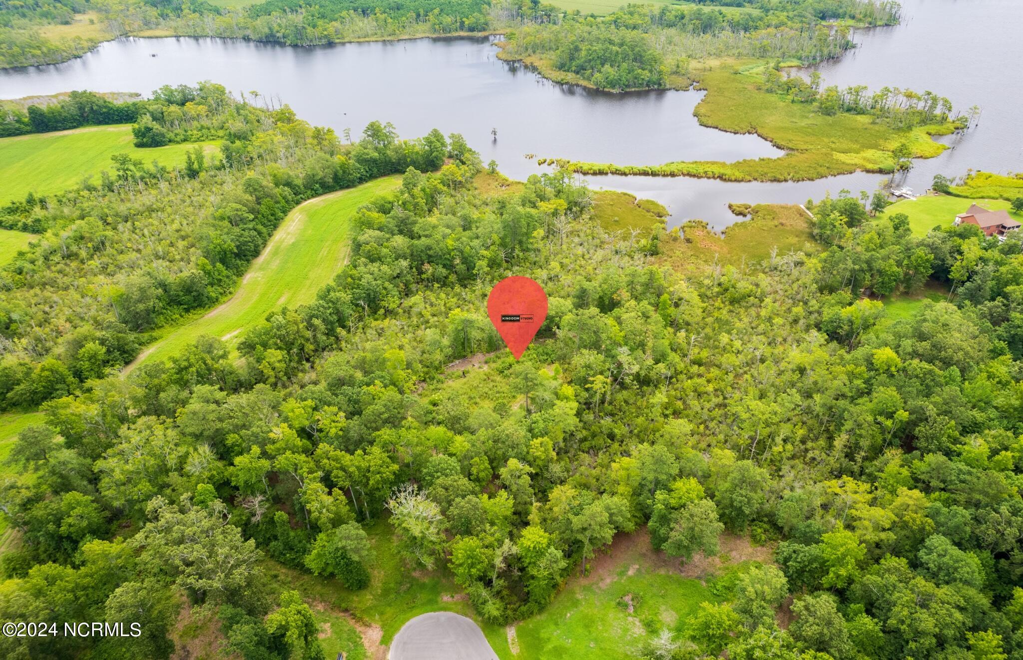 114 Bay Roads Lane