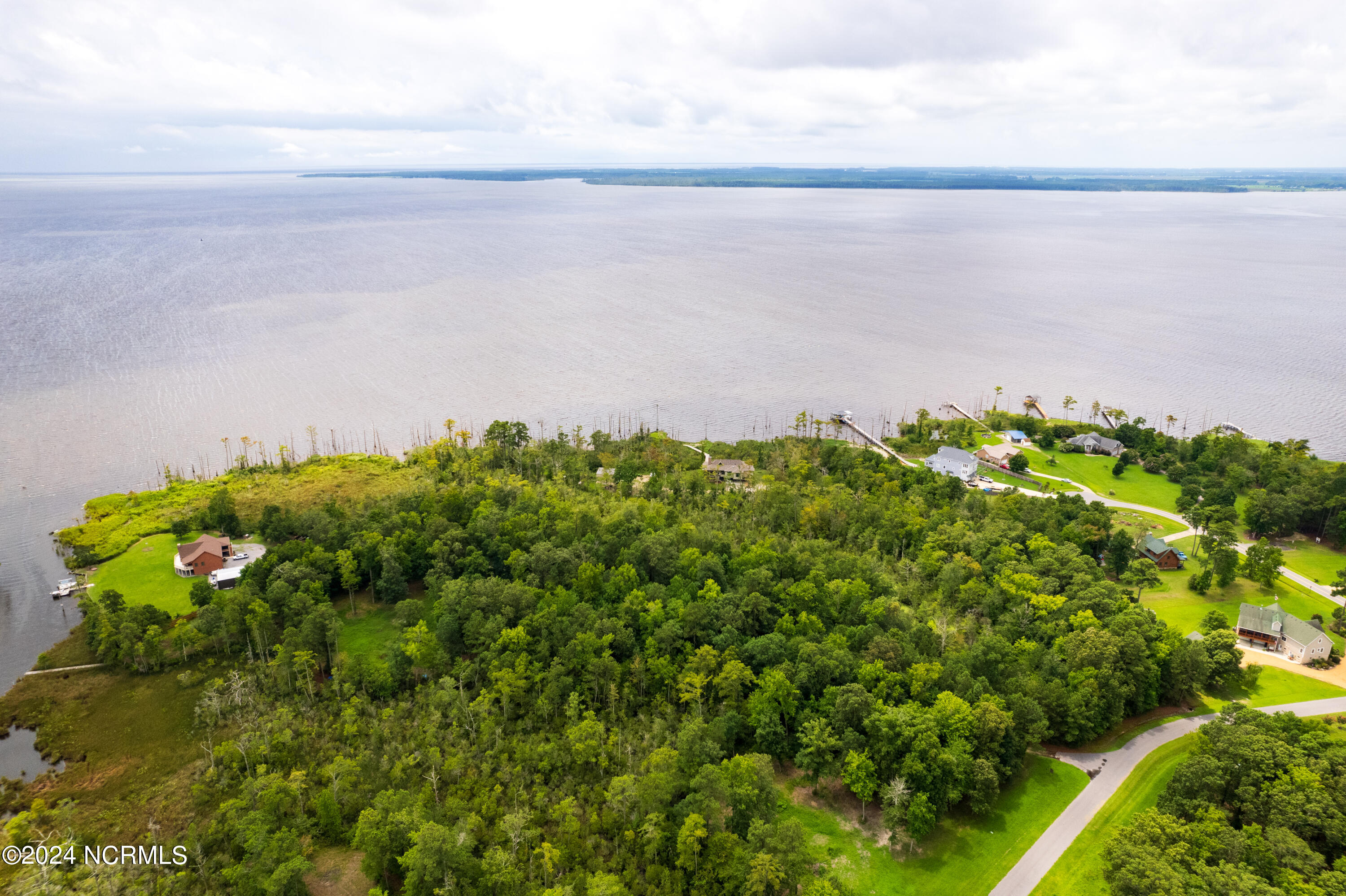 106 2 Bay Roads Lane