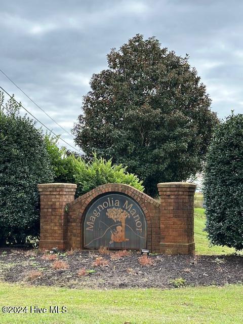 128 Tulip Tree Drive