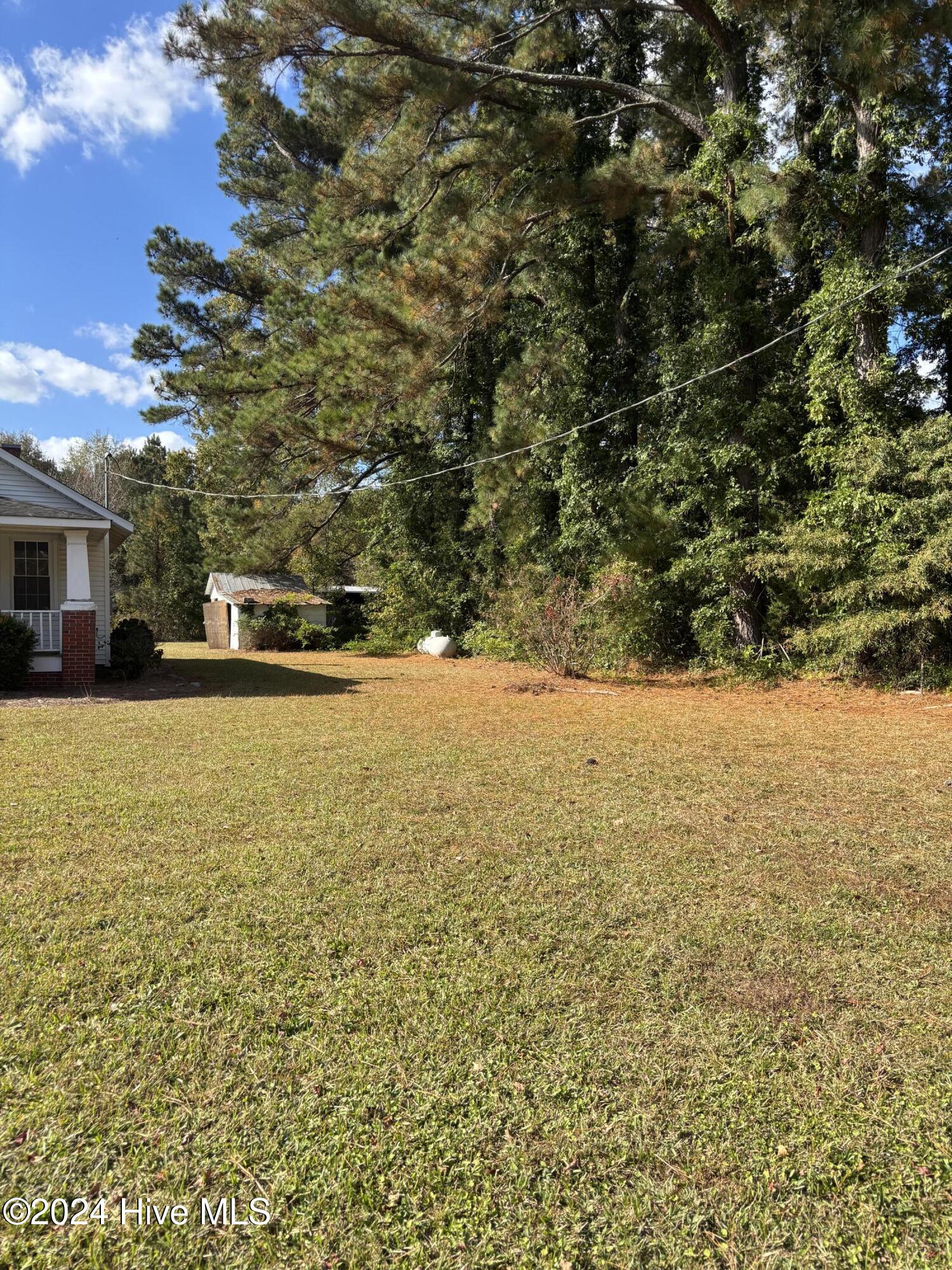 1107 Highway 32 N