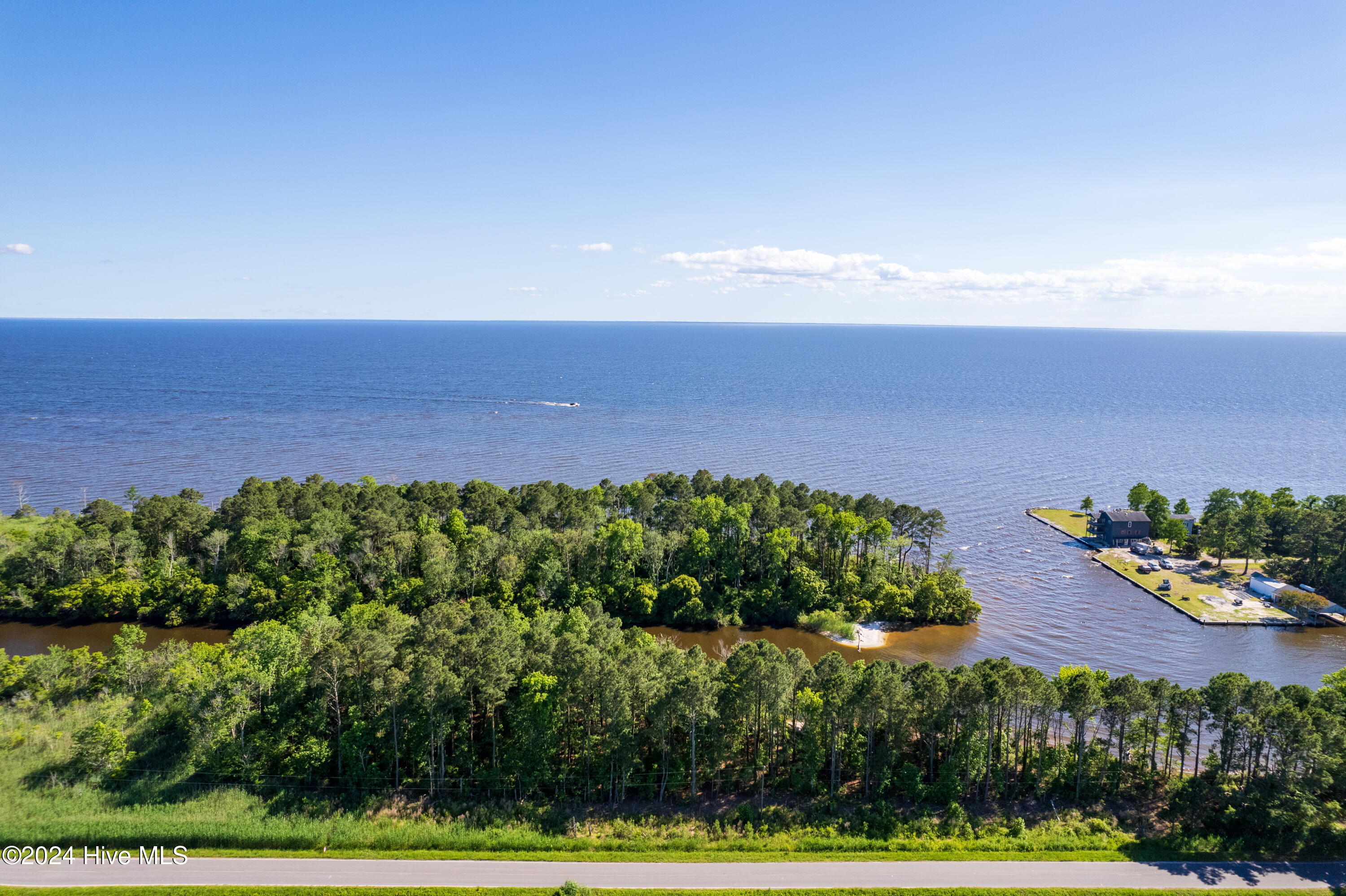 271 Sailboat Road