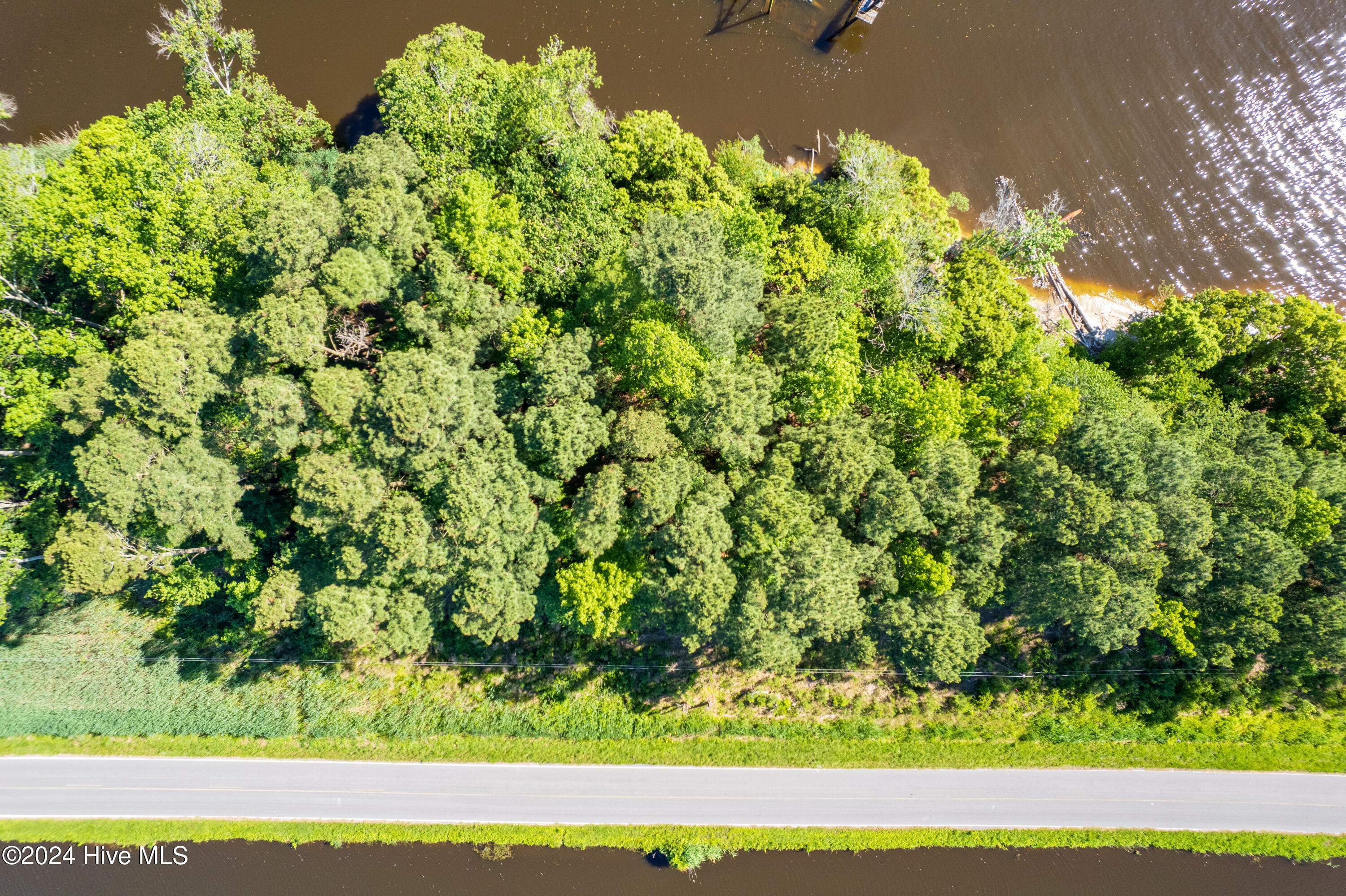 271 Sailboat Road