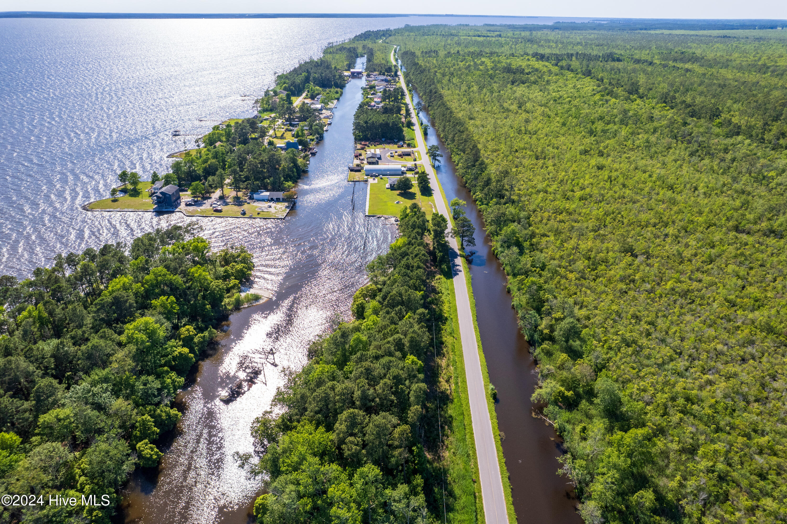 271 Sailboat Road