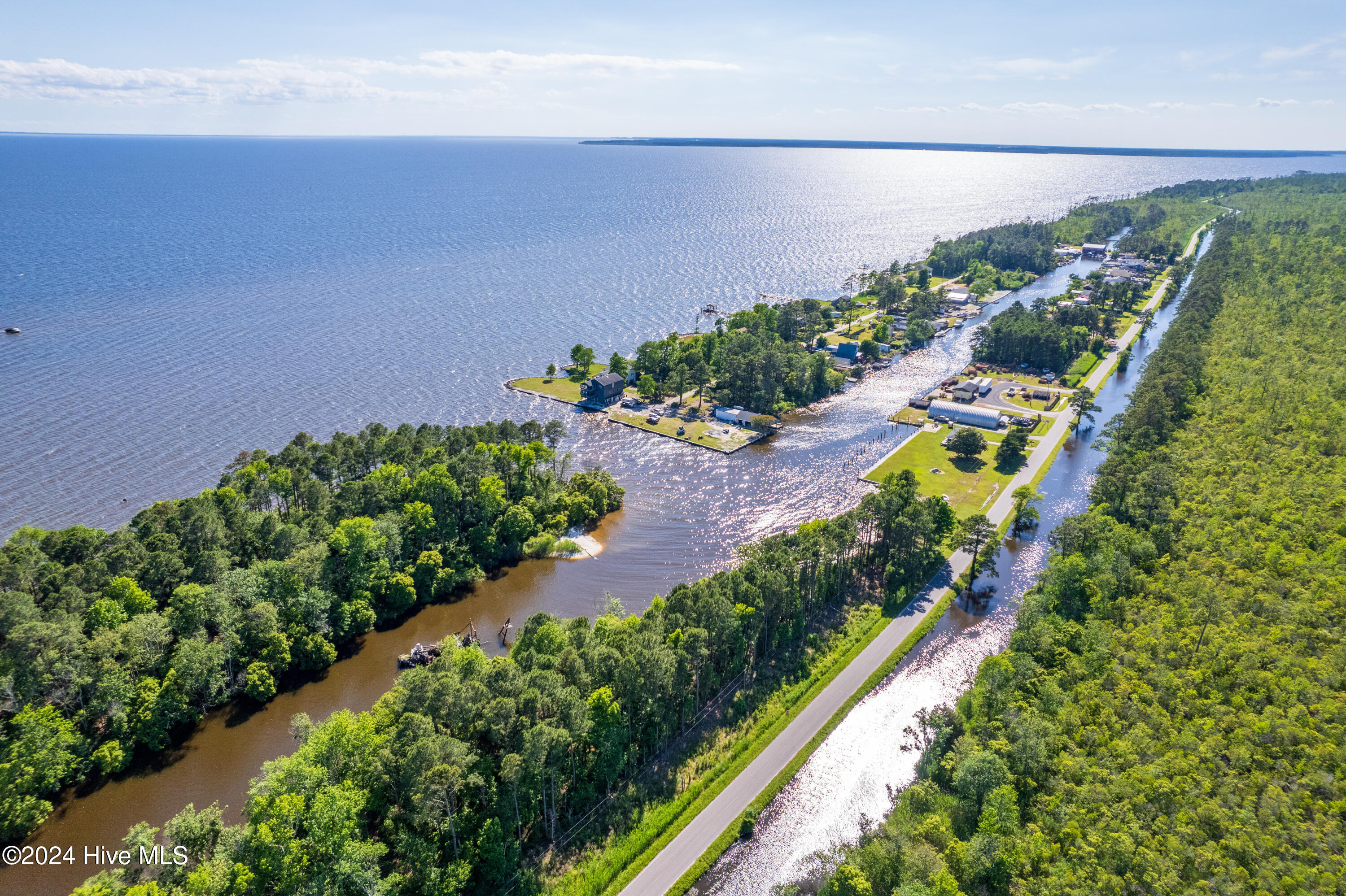 271 Sailboat Road