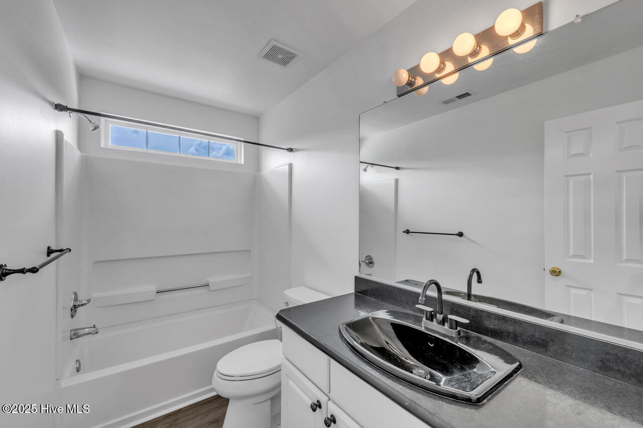 157 Pier Landing Loop