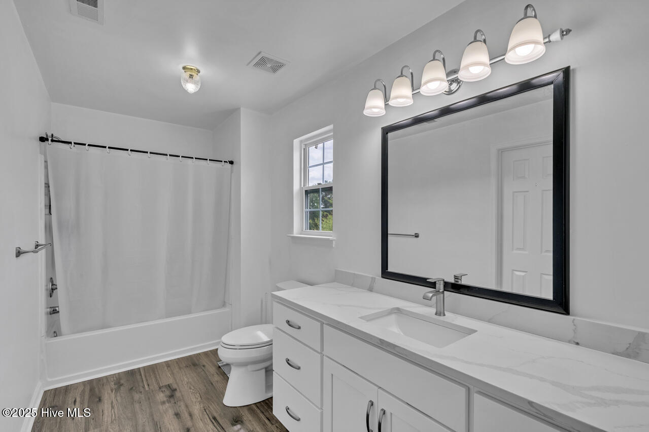 157 Pier Landing Loop