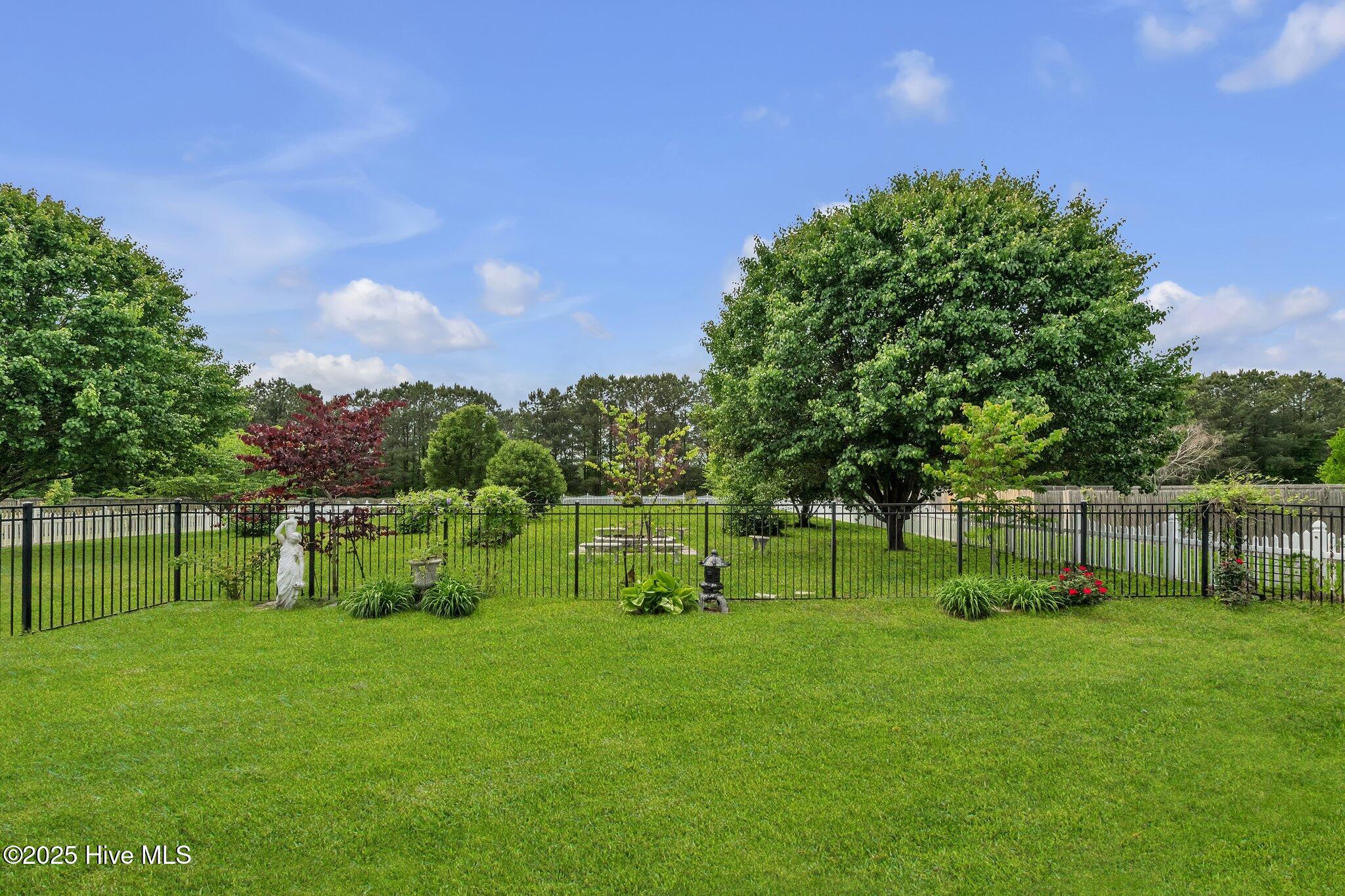 157 Pier Landing Loop