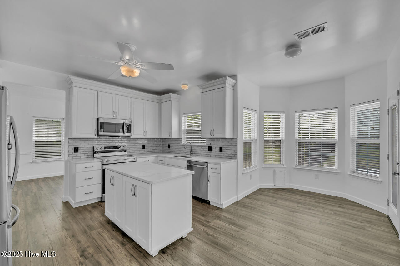 157 Pier Landing Loop