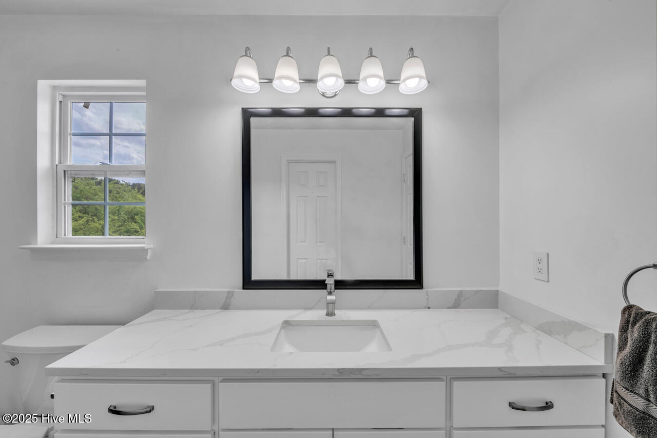 157 Pier Landing Loop