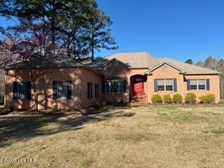 102 W Robin Court