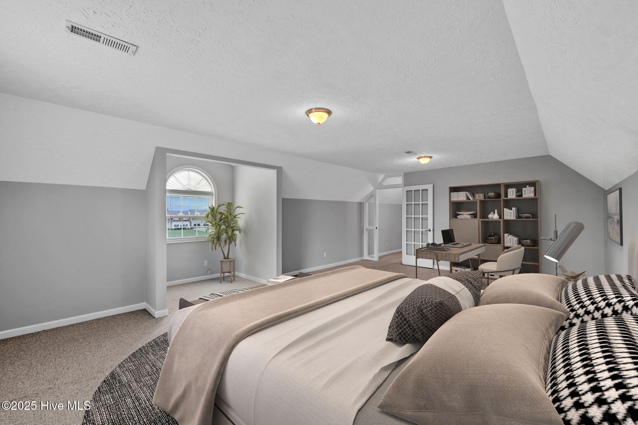 817 Tulls Creek Road