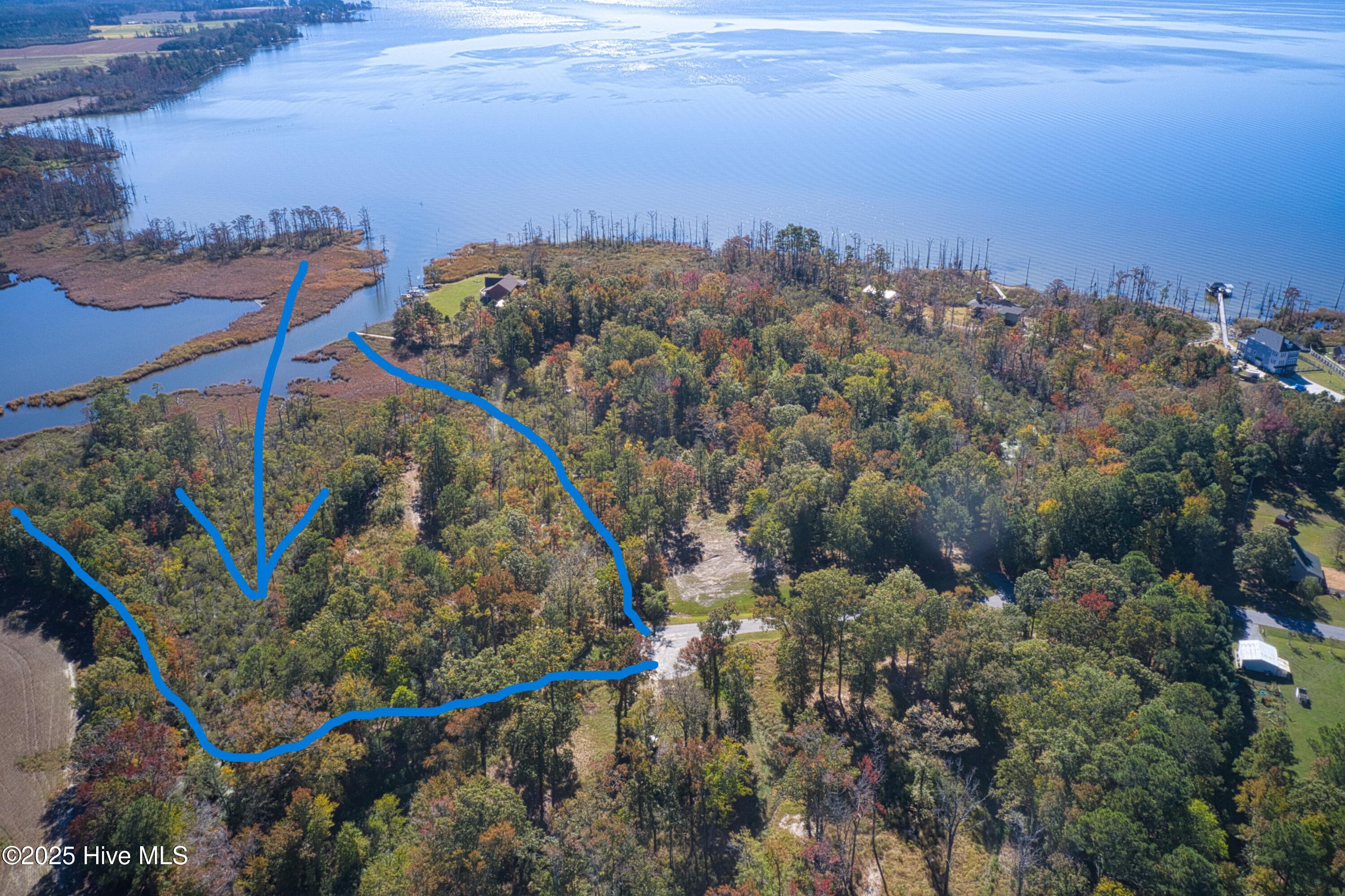 114 Bay Roads Lane