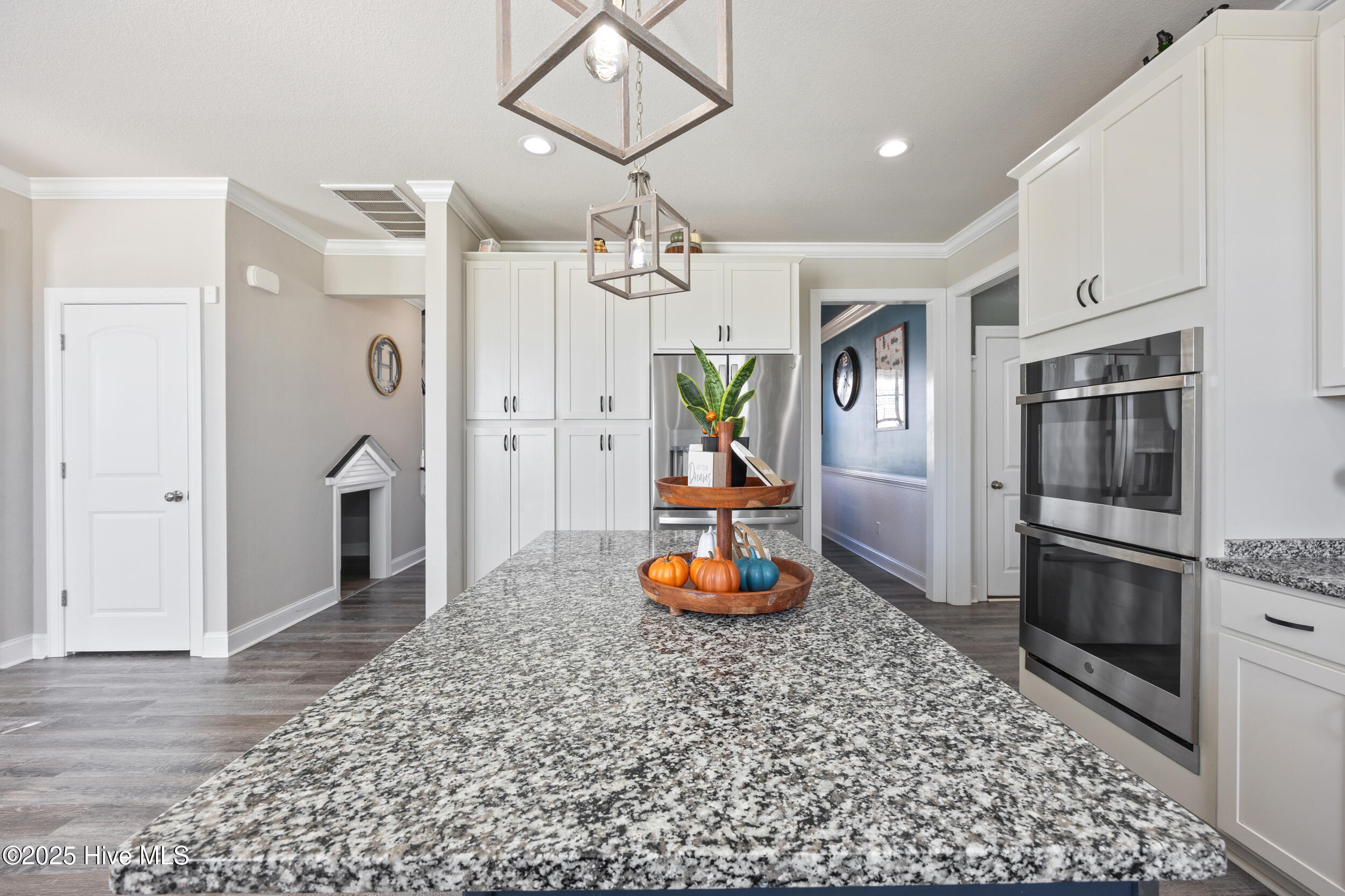 403 Moorland Way