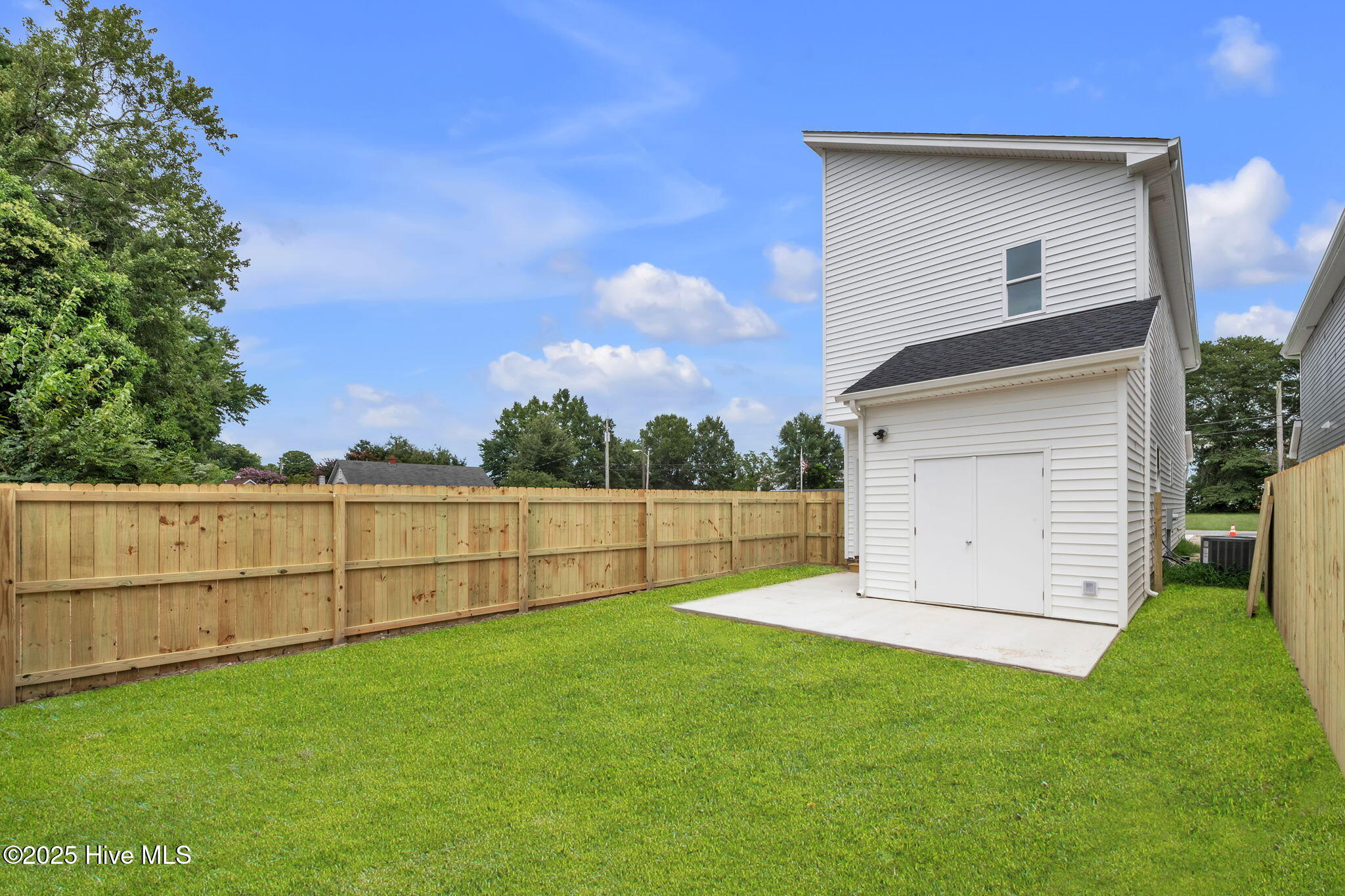415 Elcinoco Drive B
