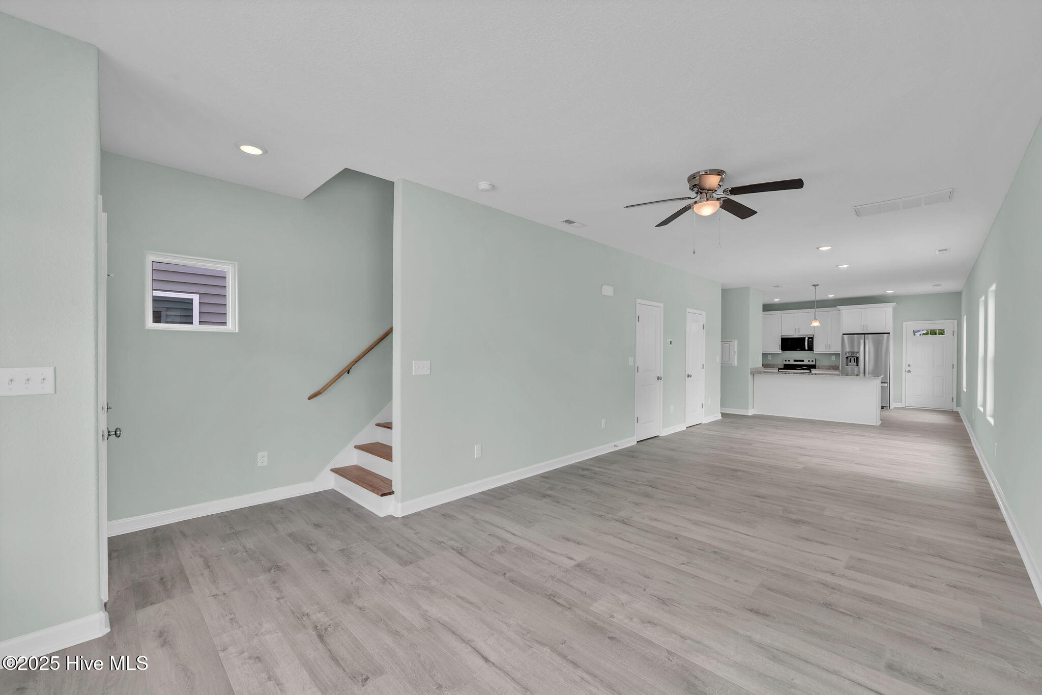 415 Elcinoco Drive B