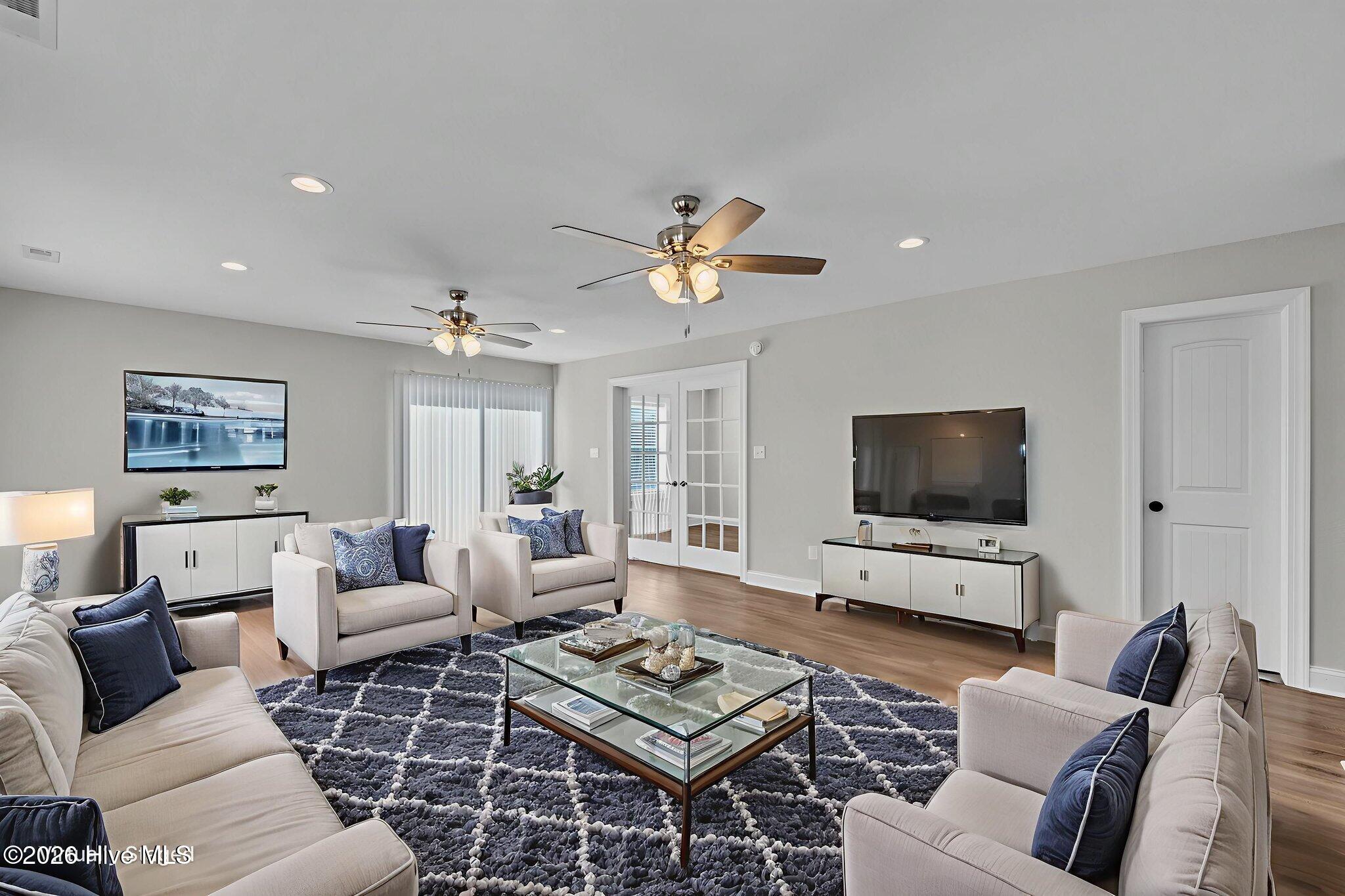 105 Barracuda Street