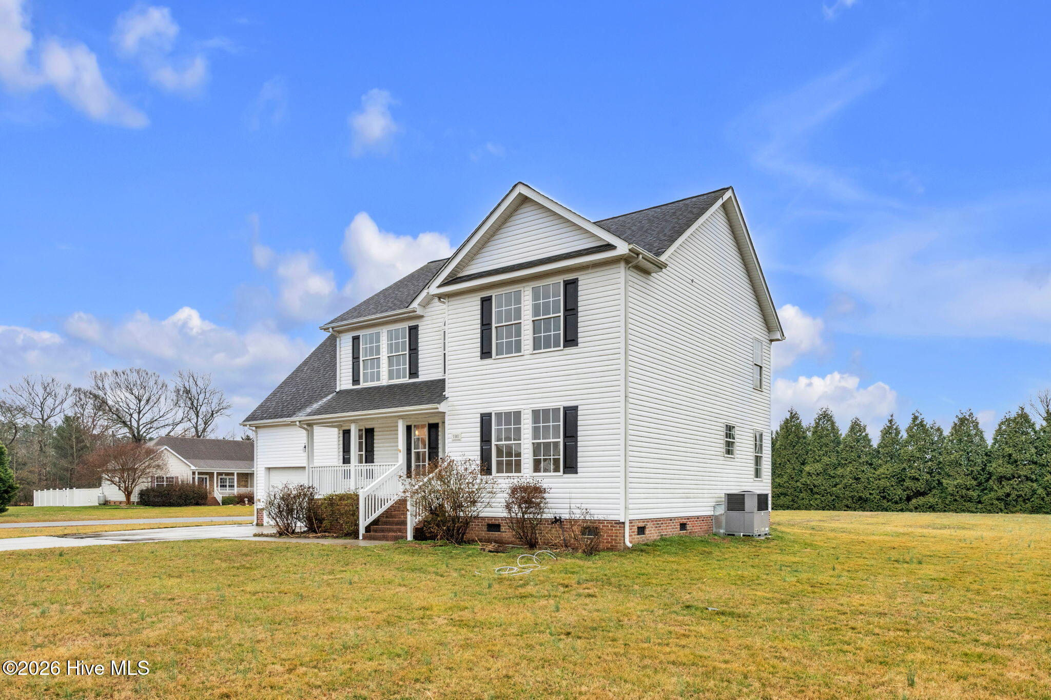 101 Chickadee Street