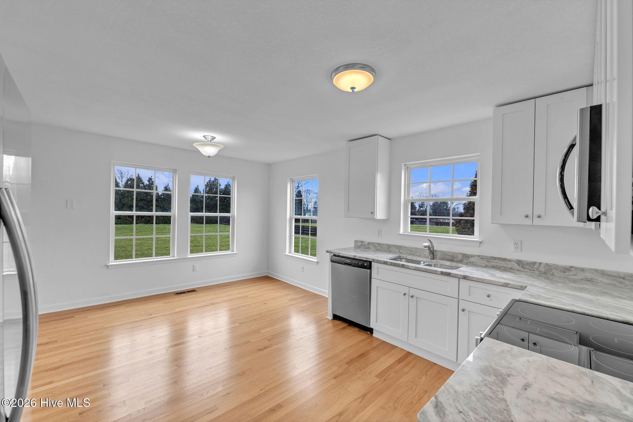 101 Chickadee Street