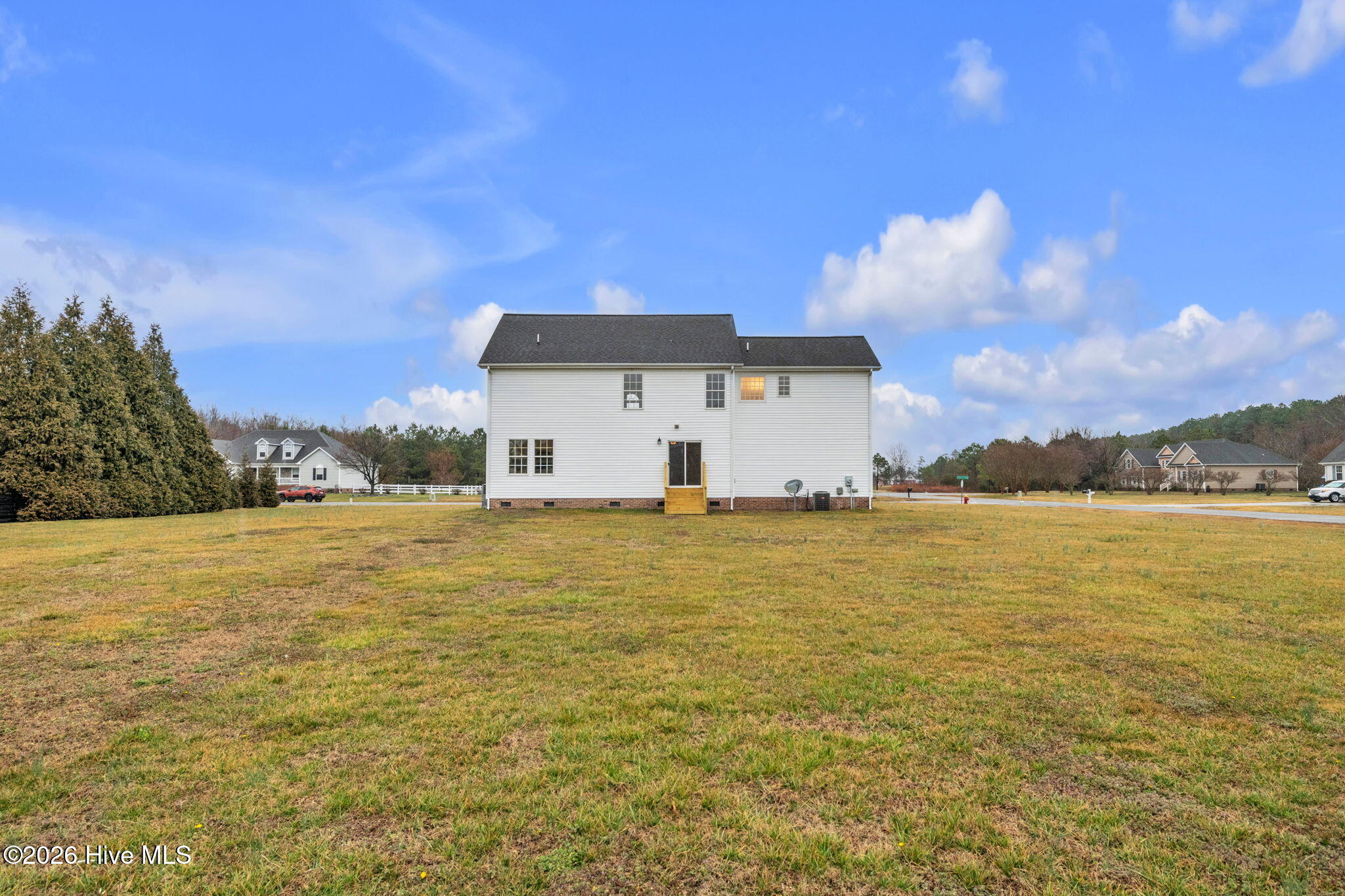 101 Chickadee Street