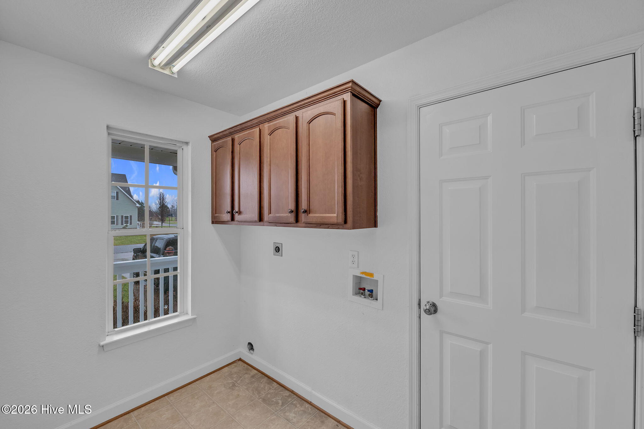 101 Chickadee Street