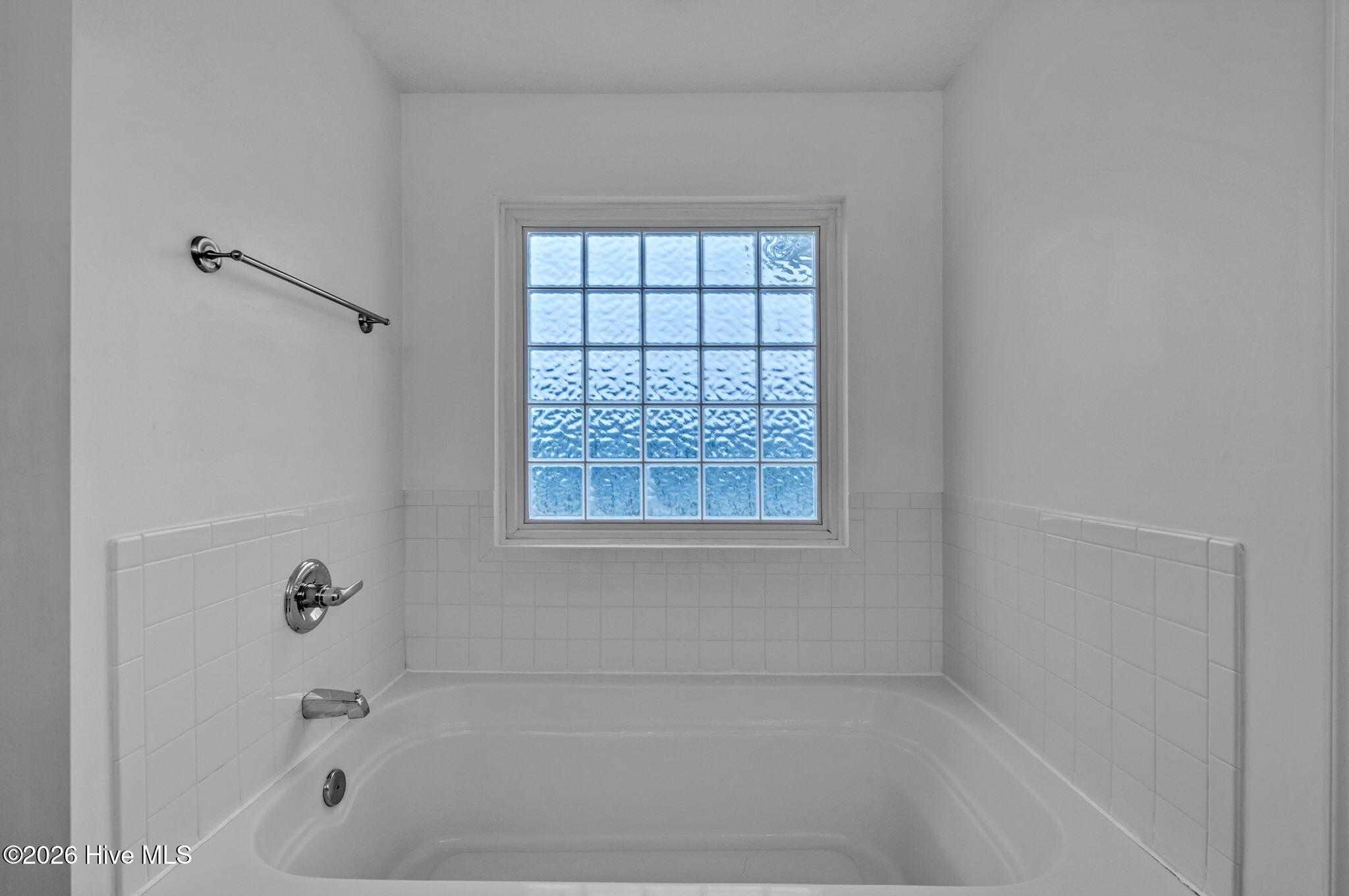 101 Chickadee Street