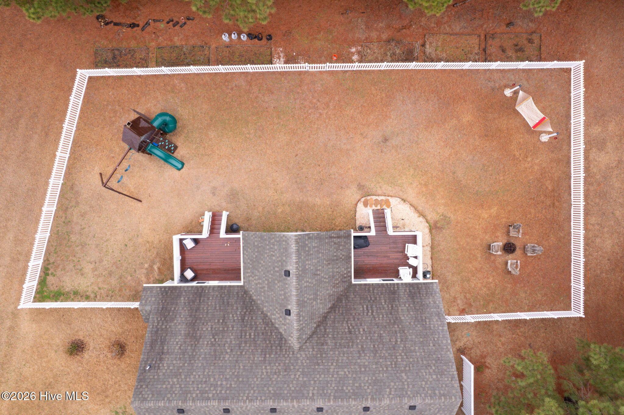 118 Charleston Drive