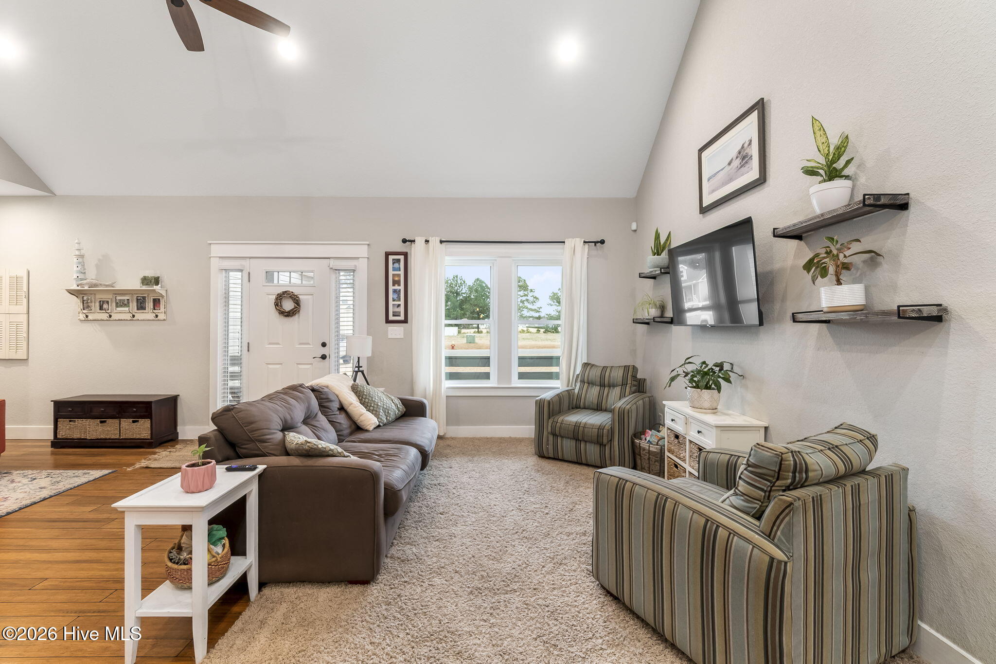 118 Charleston Drive