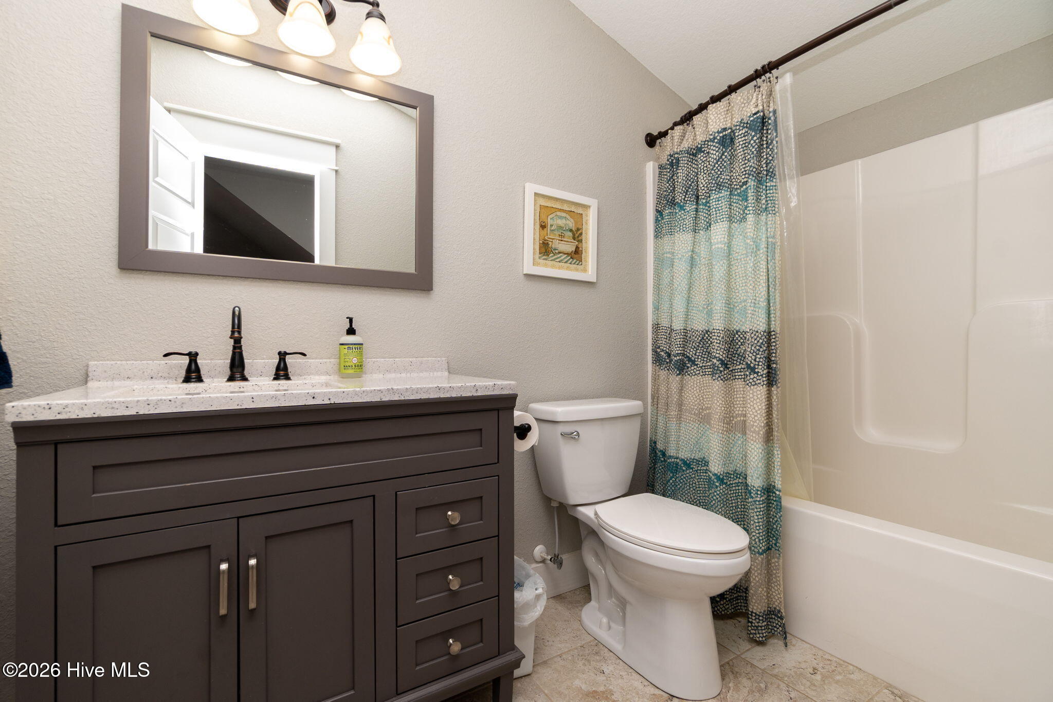 118 Charleston Drive