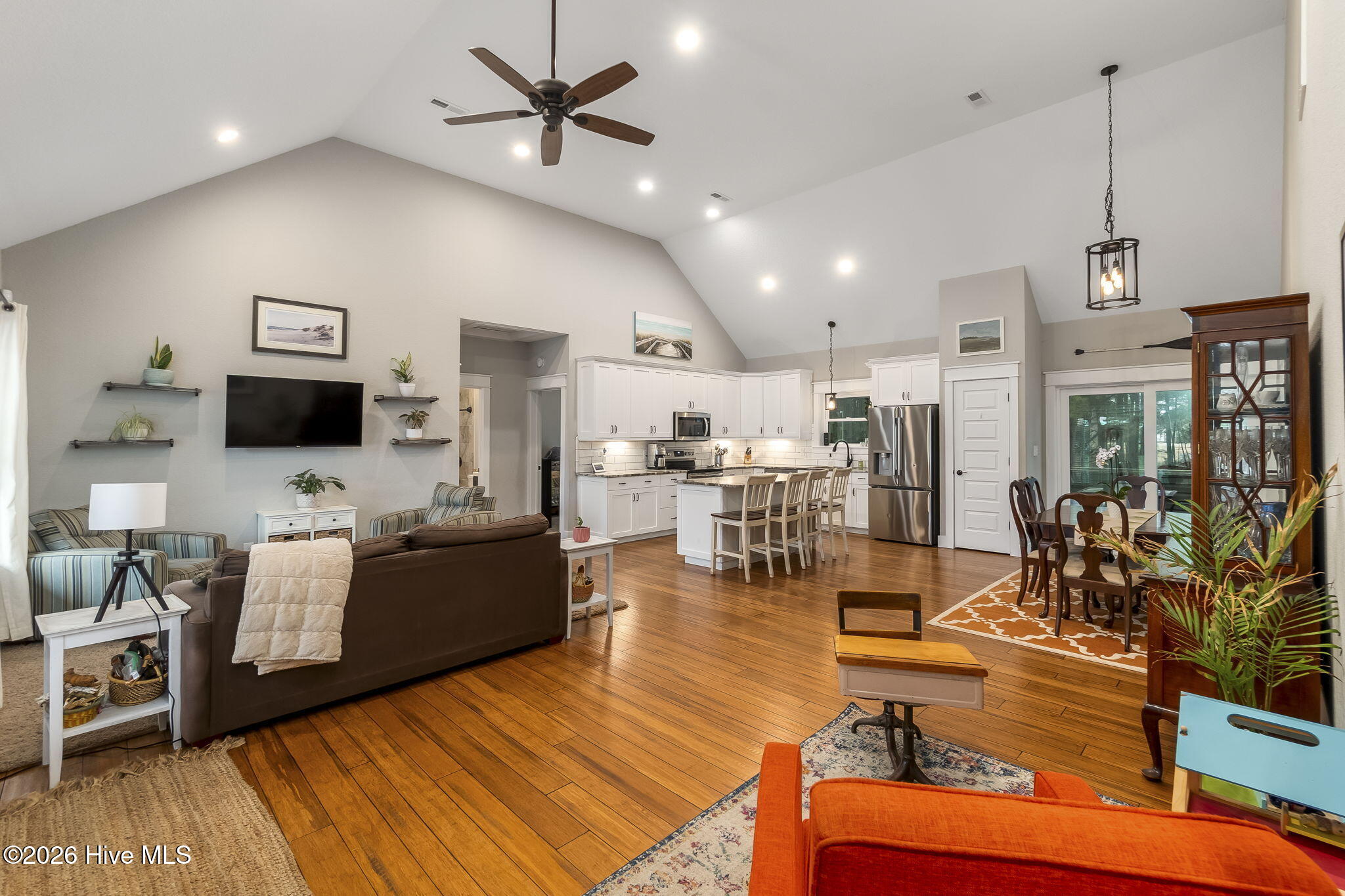 118 Charleston Drive