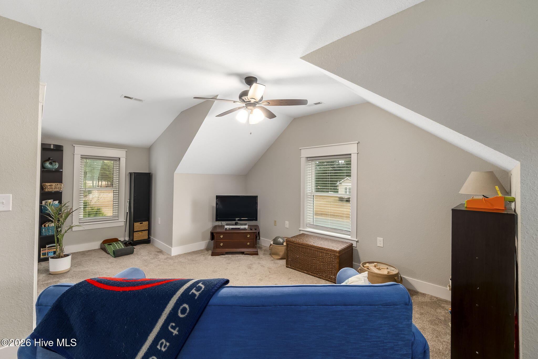 118 Charleston Drive