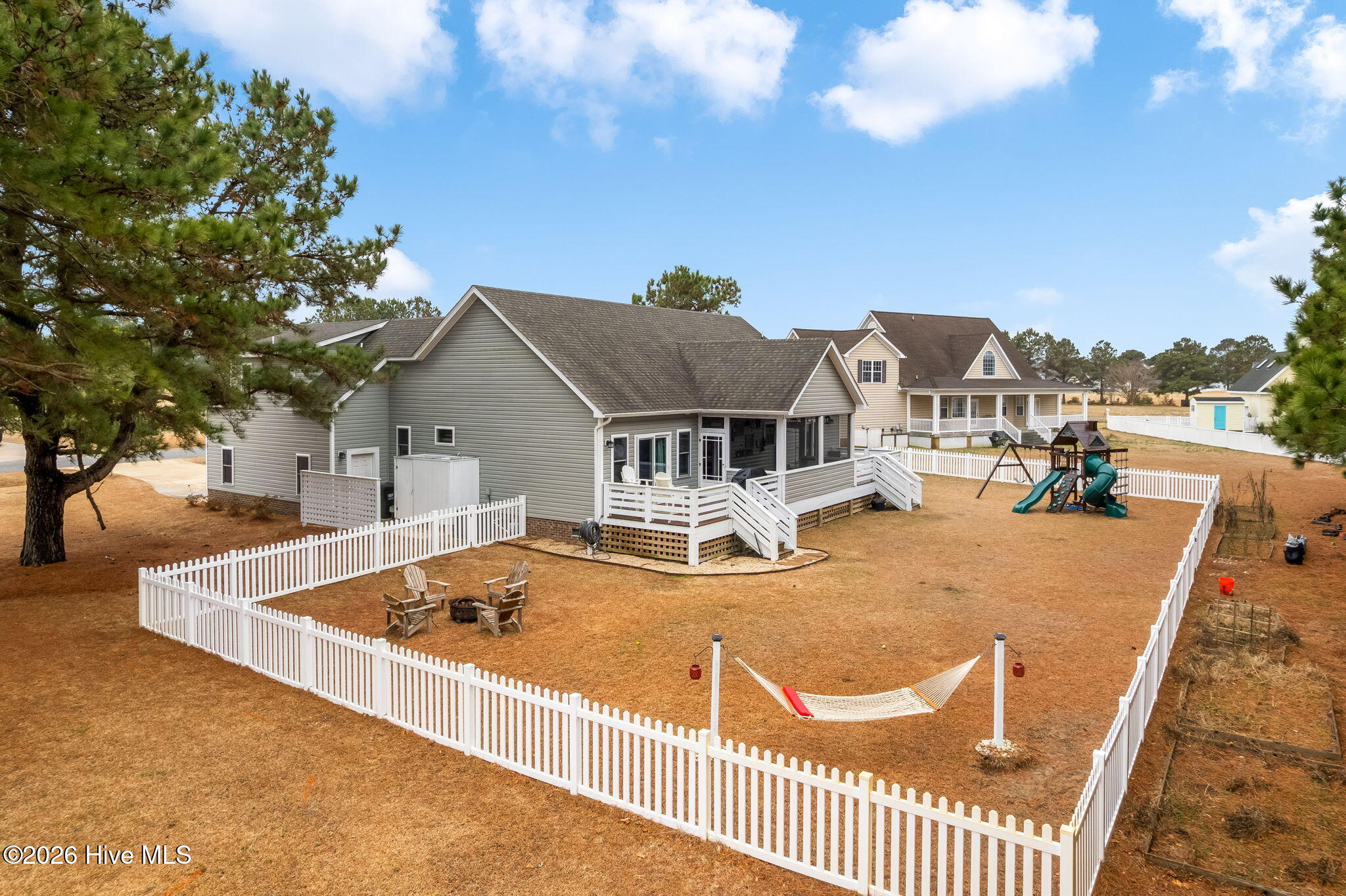 118 Charleston Drive