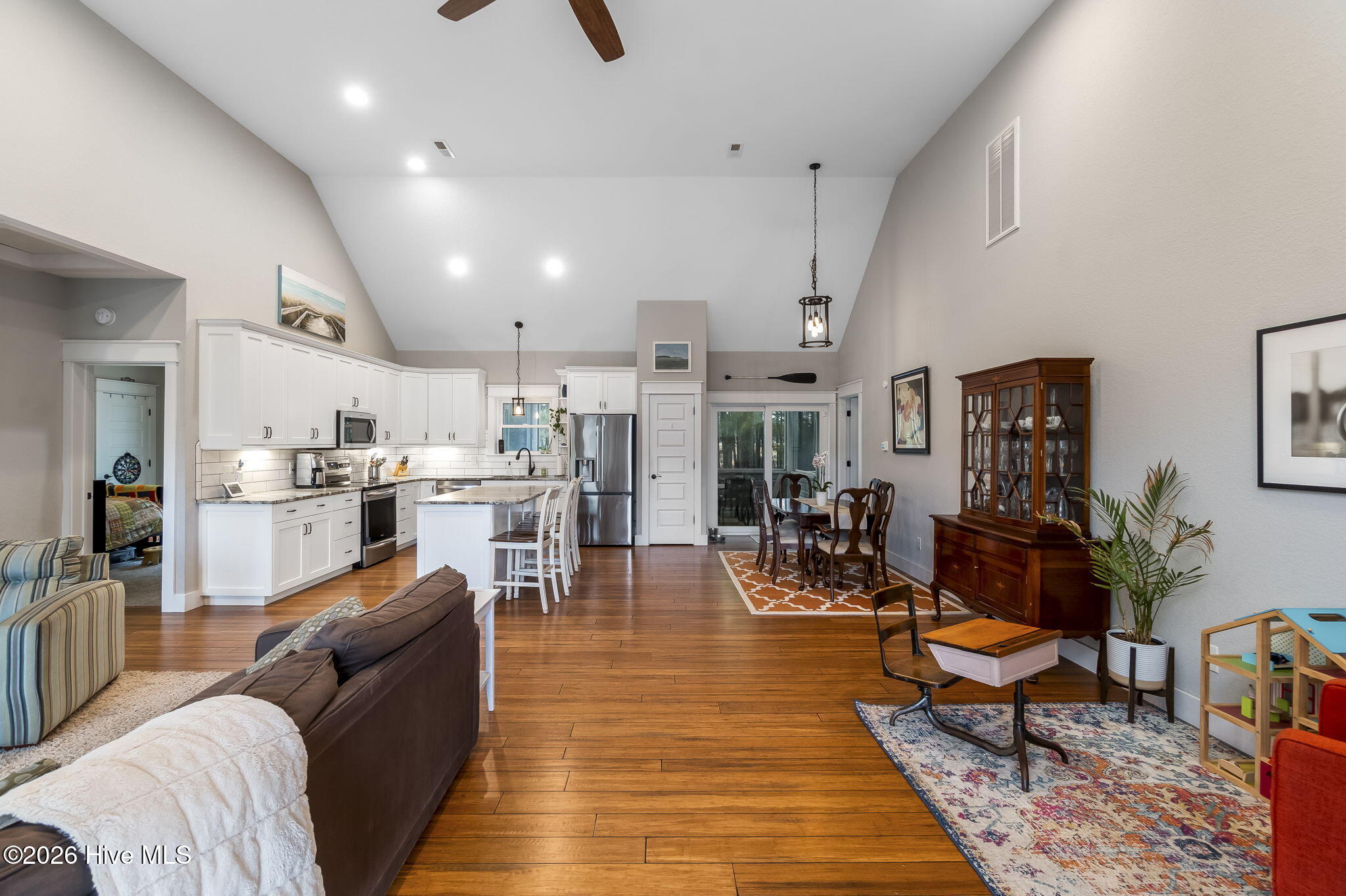 118 Charleston Drive