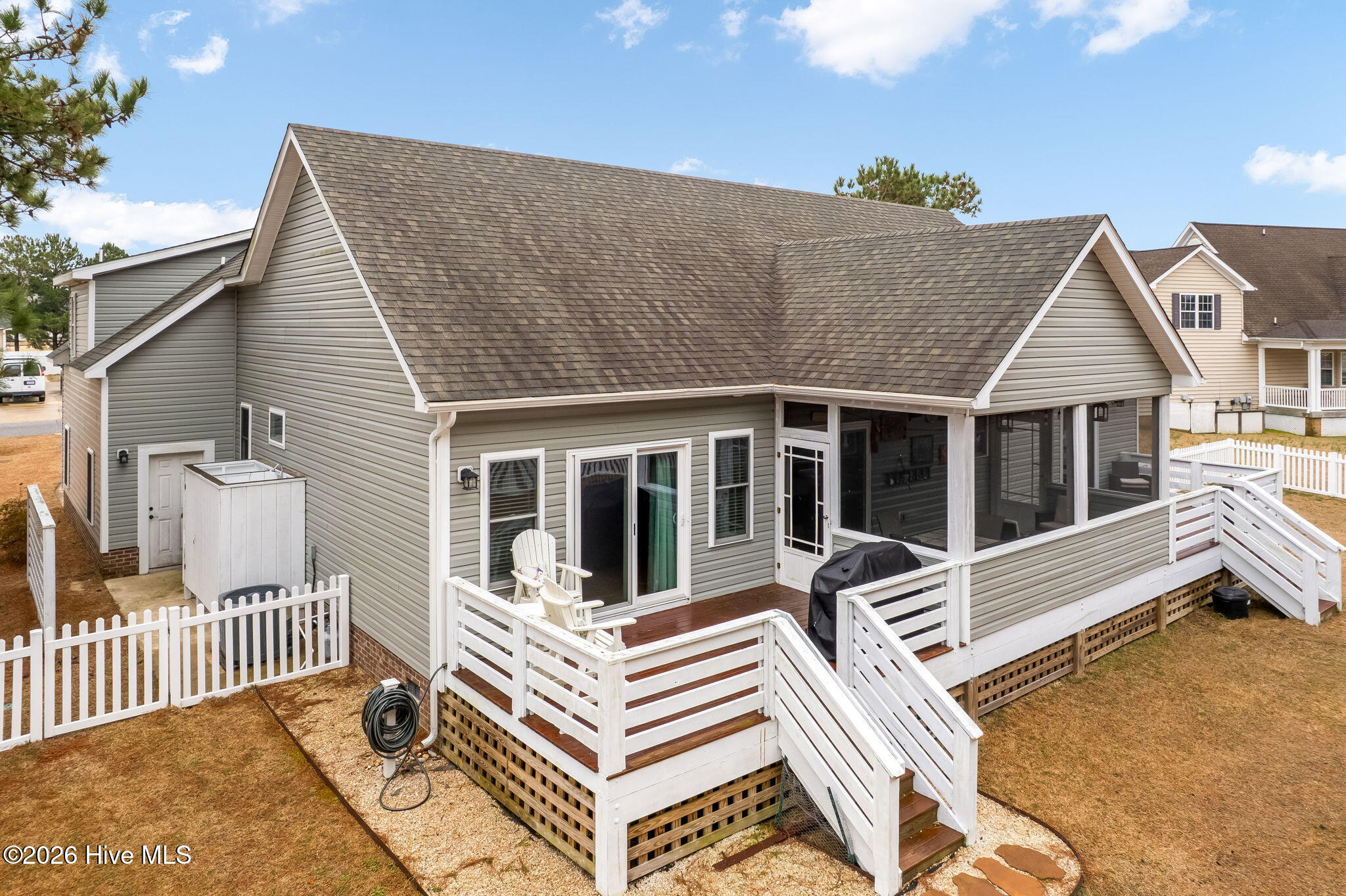 118 Charleston Drive