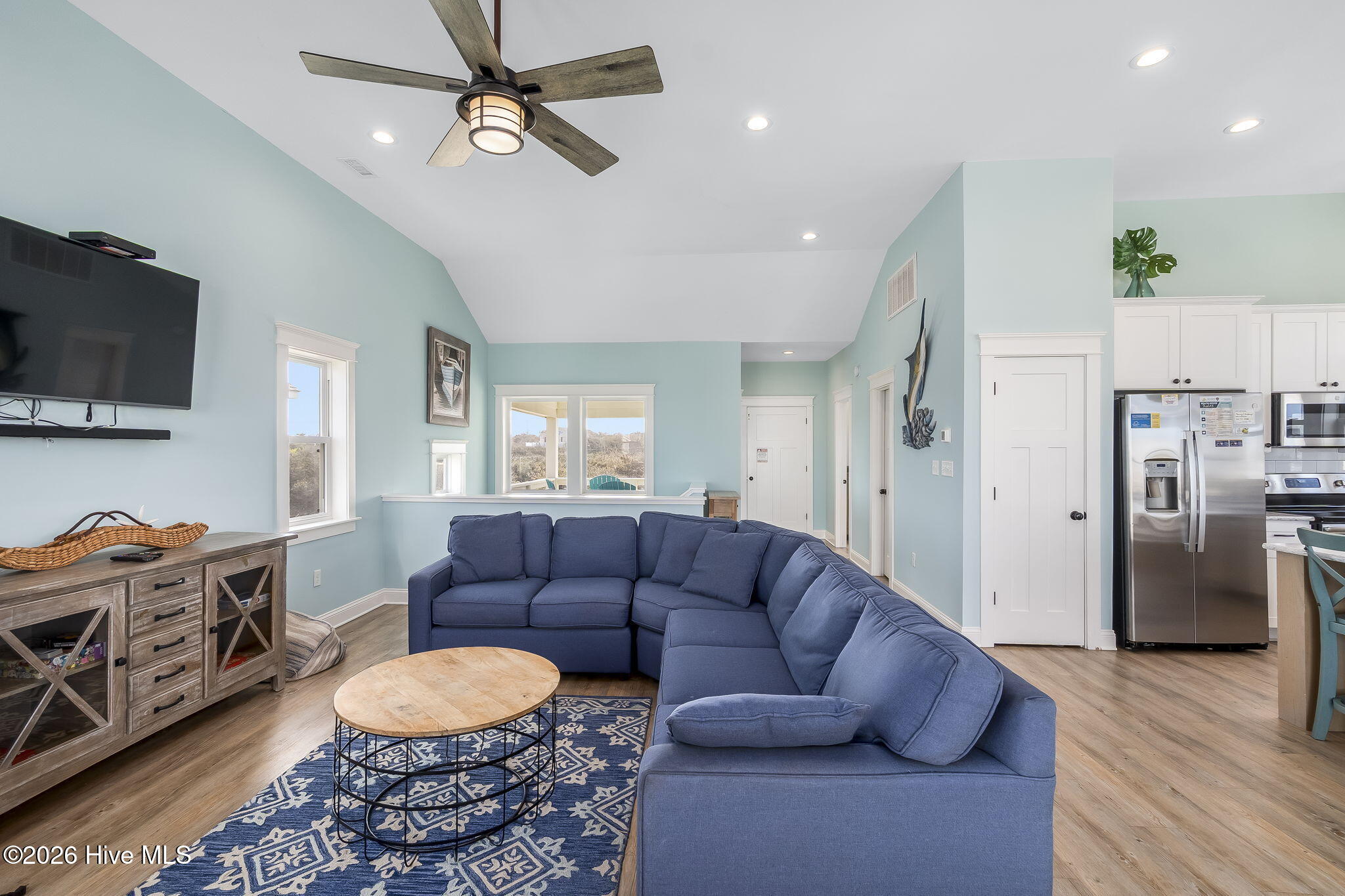 4616 Lindbergh Avenue