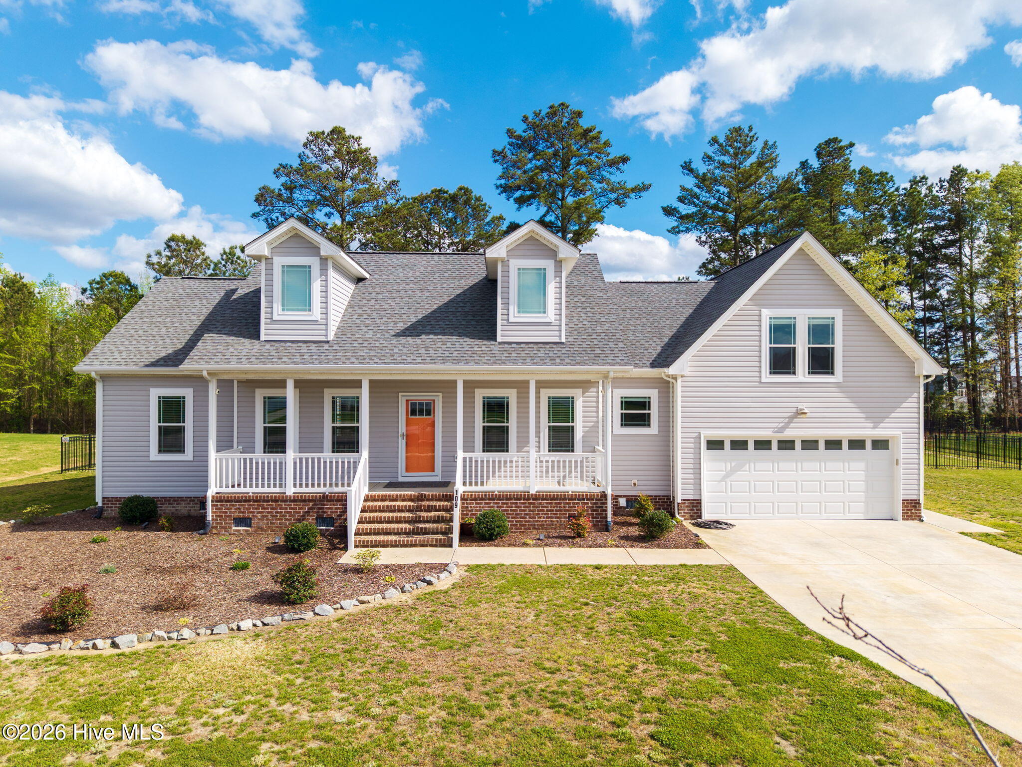 109 Foxglove Drive