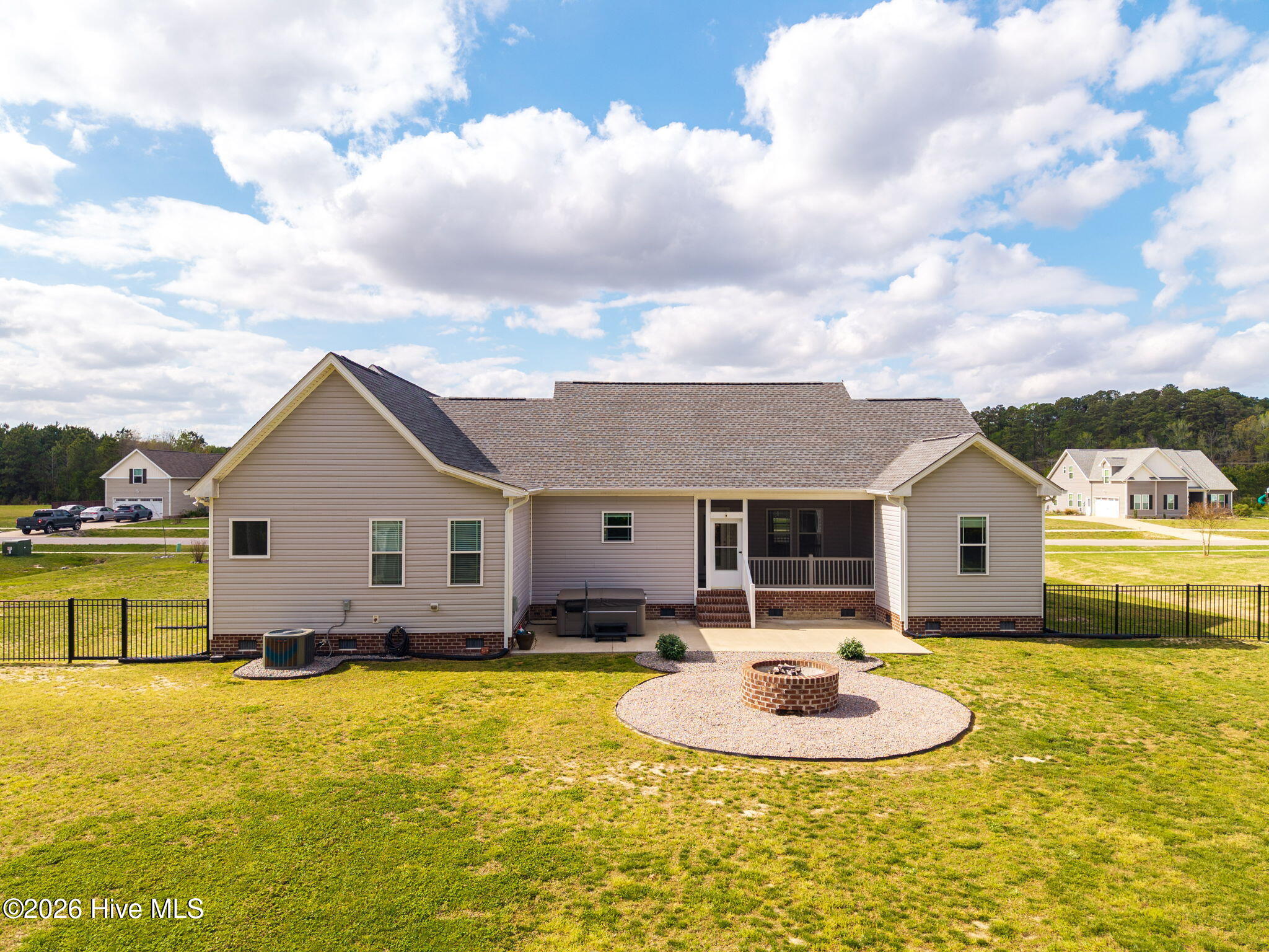 109 Foxglove Drive