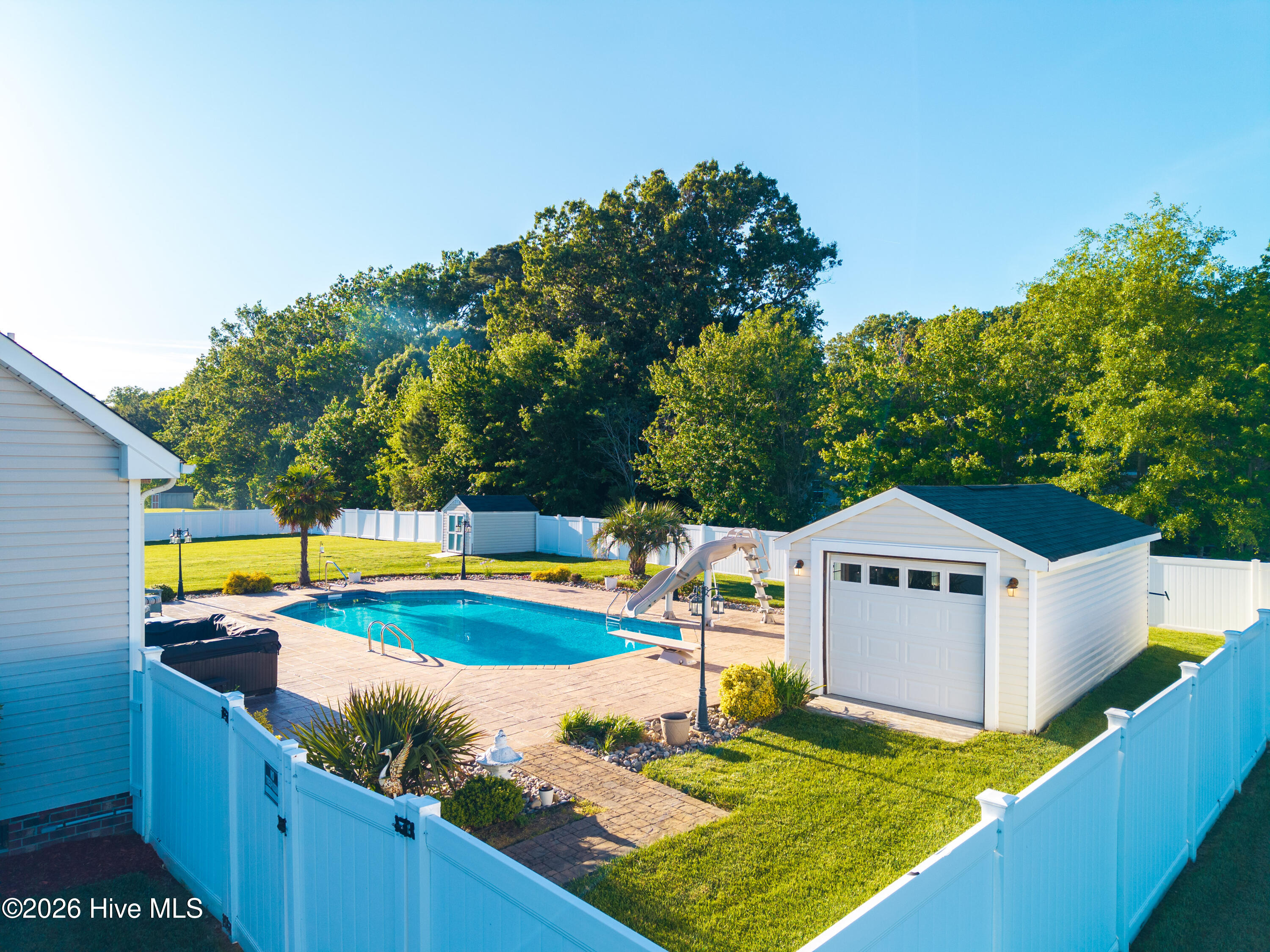 121 New Colony Drive