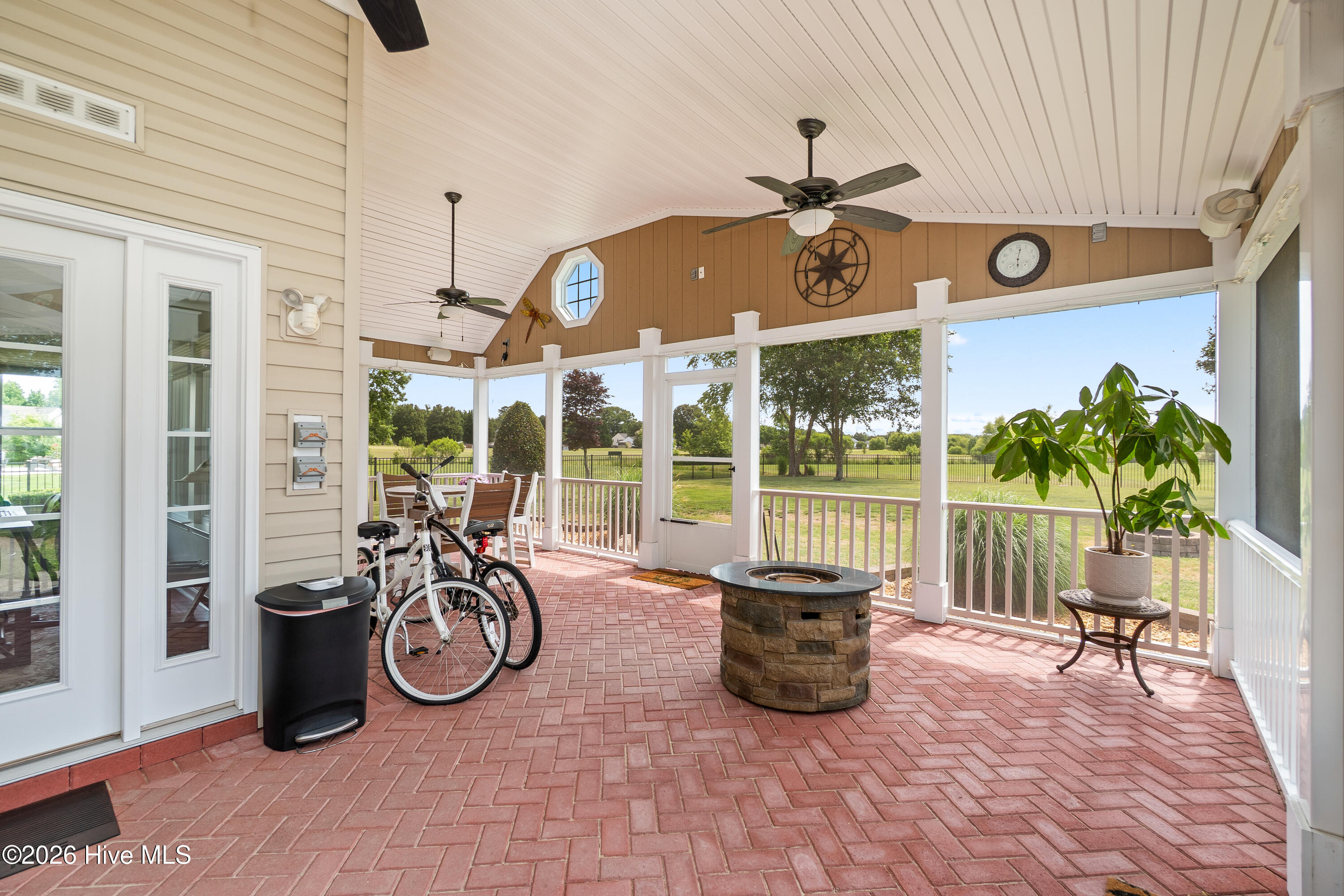 181 Green View Road