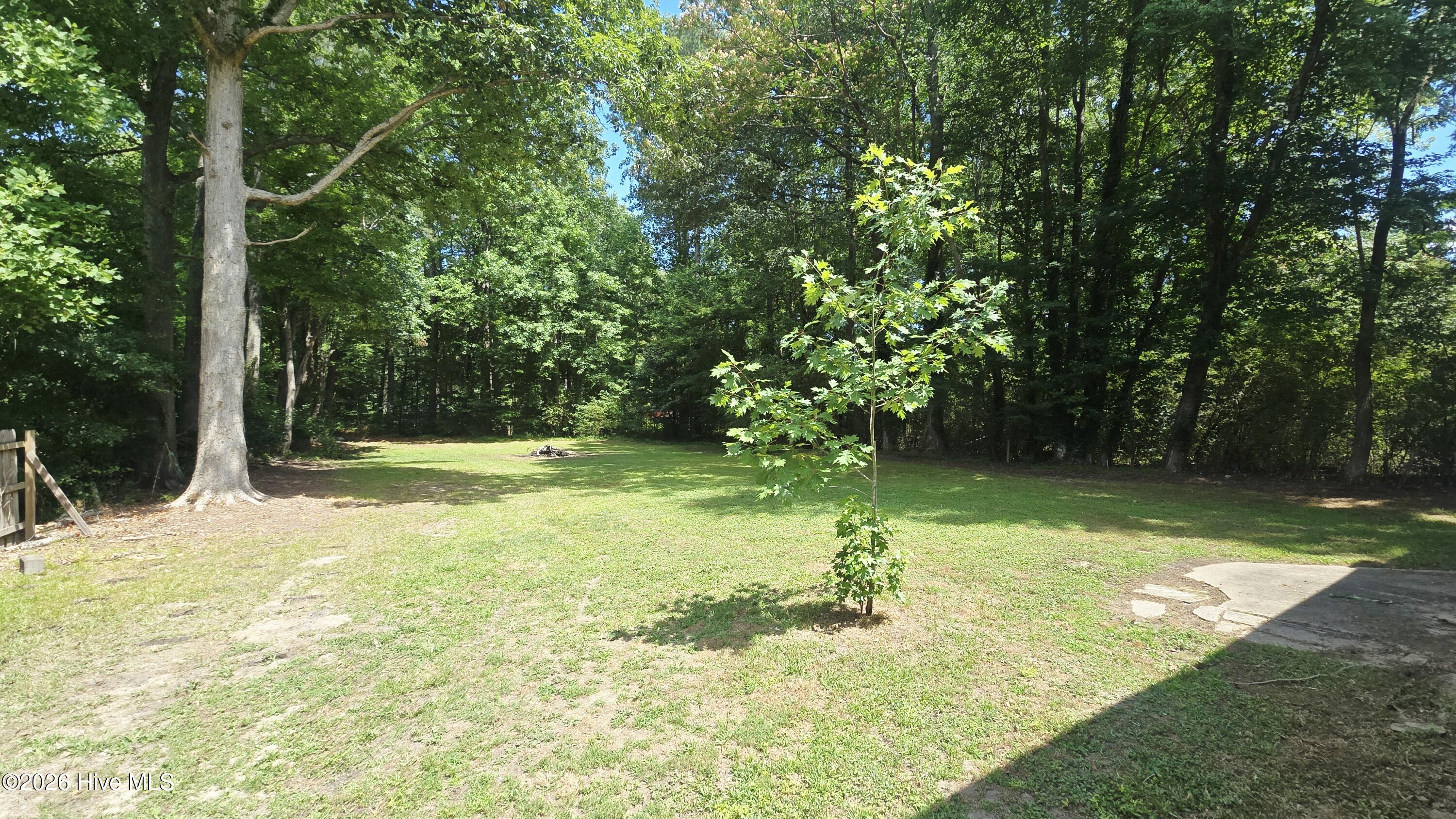 411 NW Backwoods Road