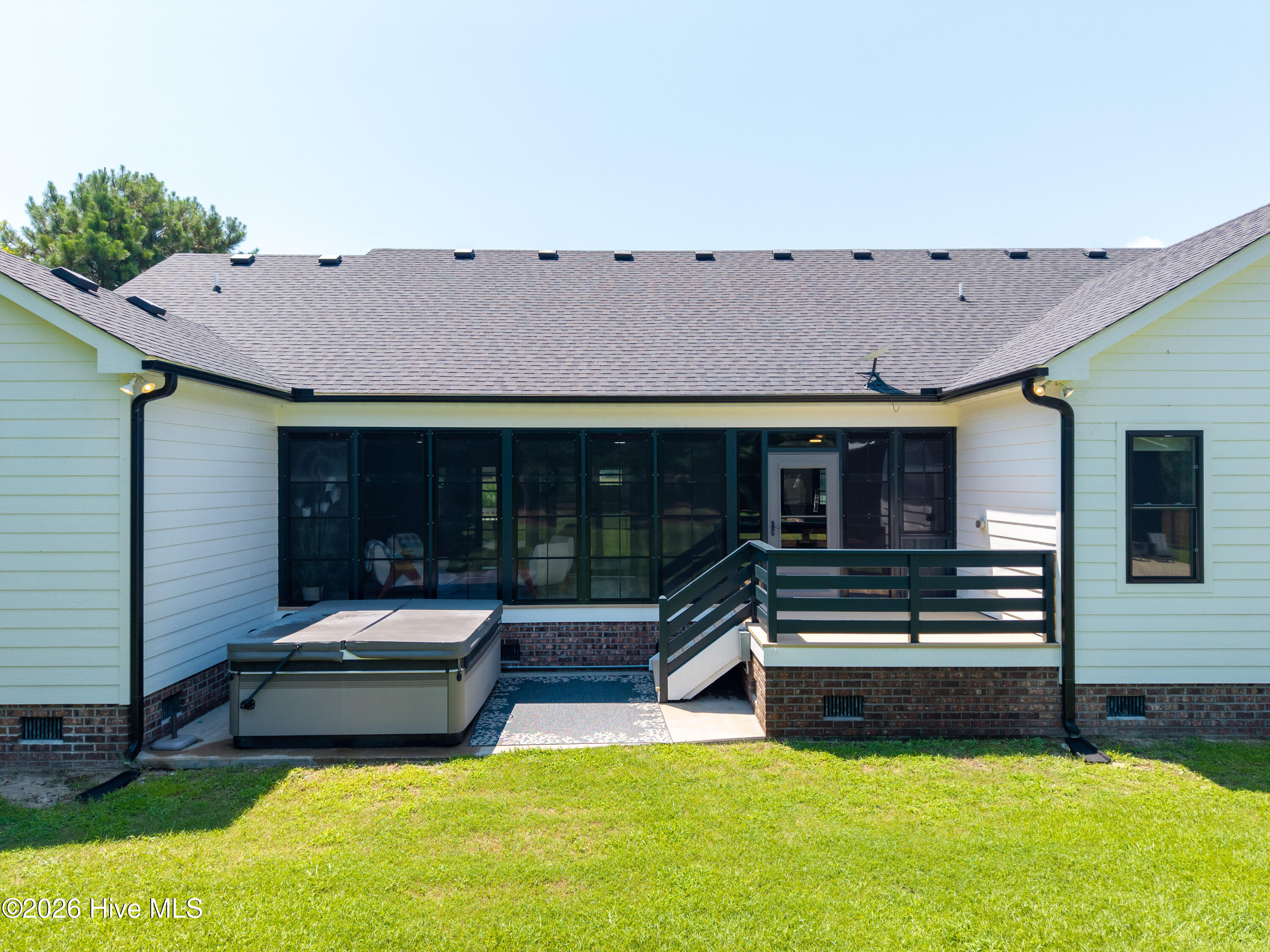122 Elliott Road