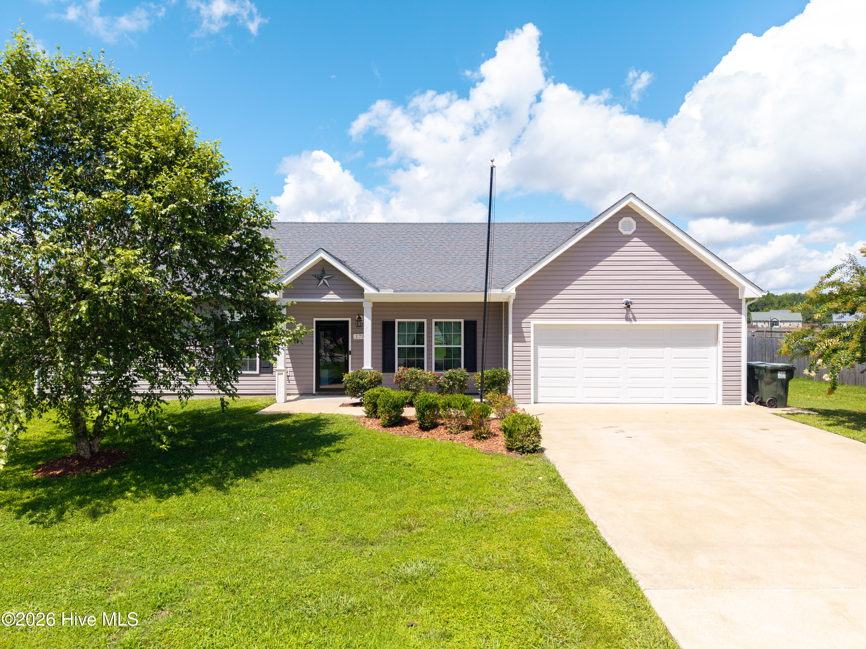 173 Laurel Woods Way