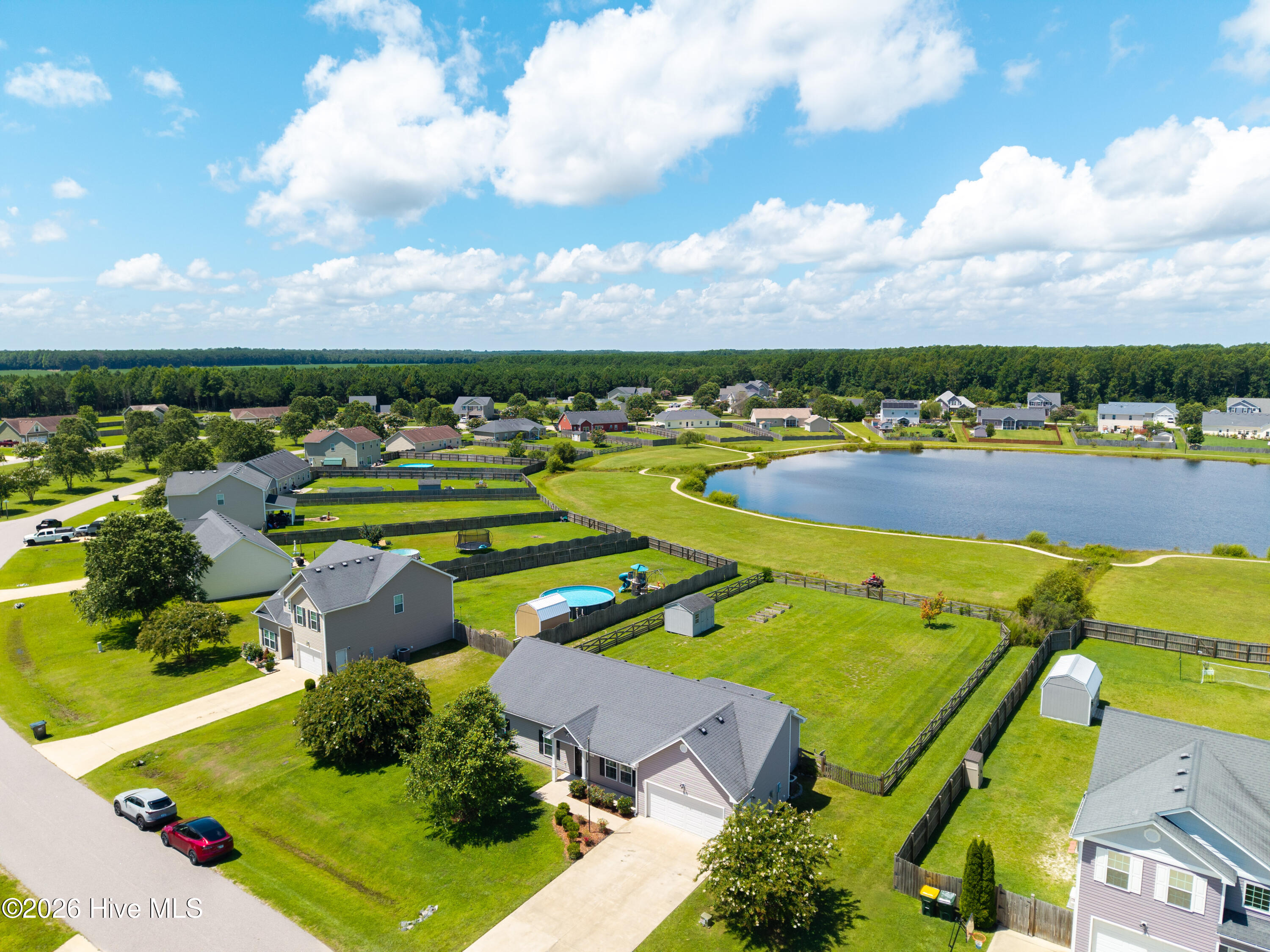 173 Laurel Woods Way
