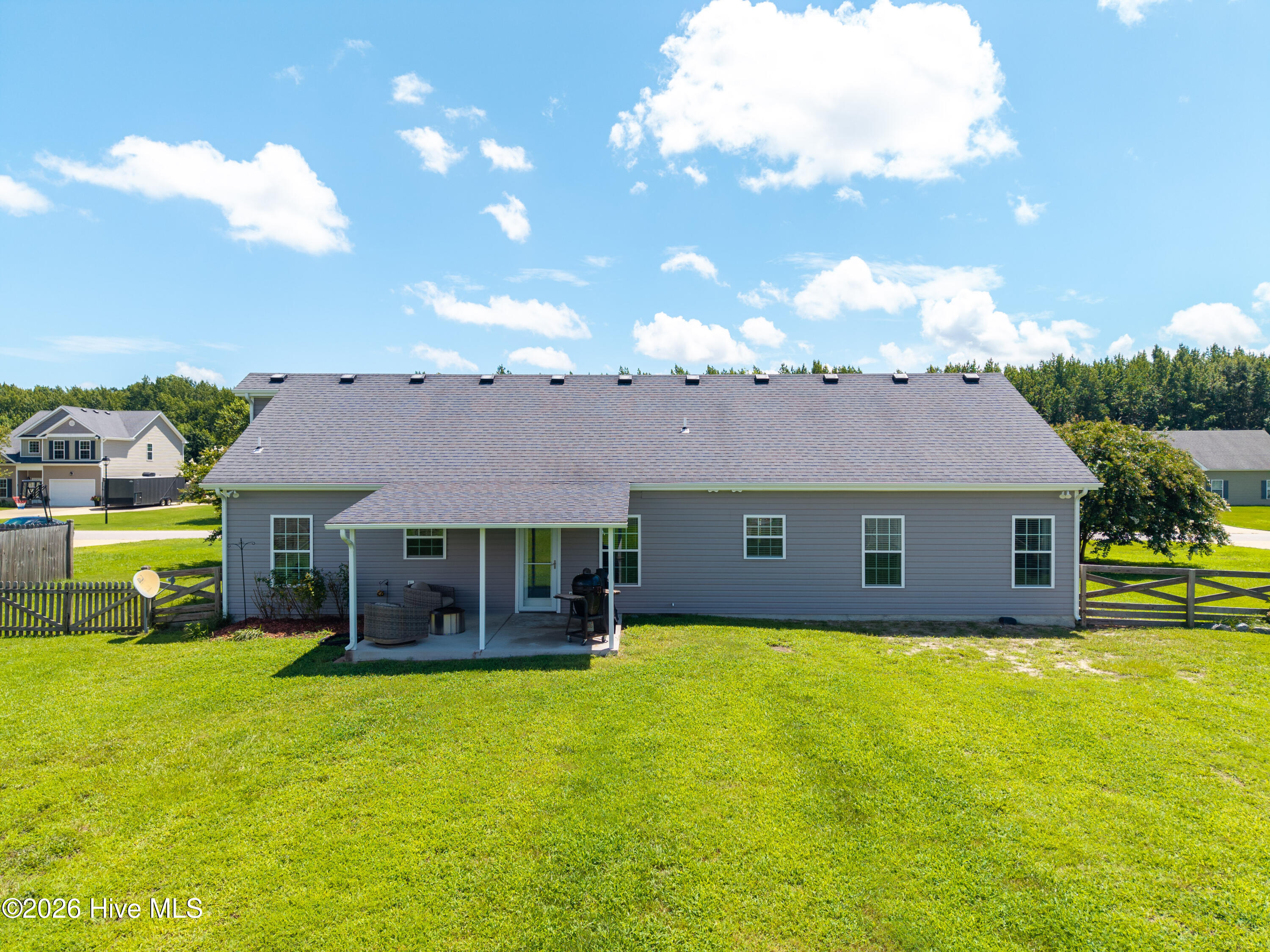 173 Laurel Woods Way