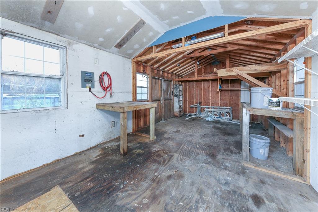 120 Old Tulls Creek RD
