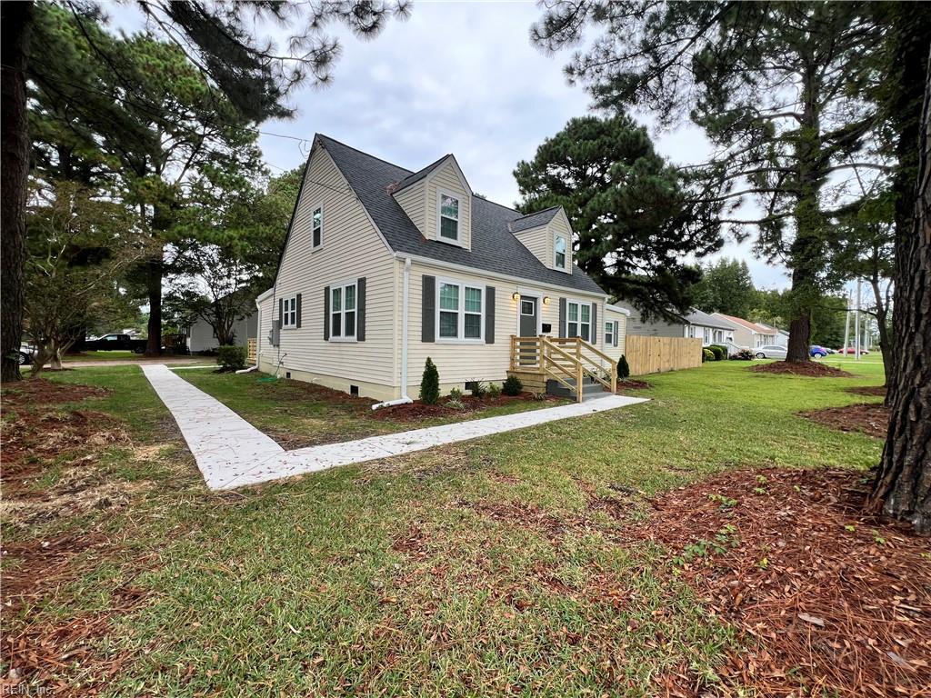 1701 Portlock RD